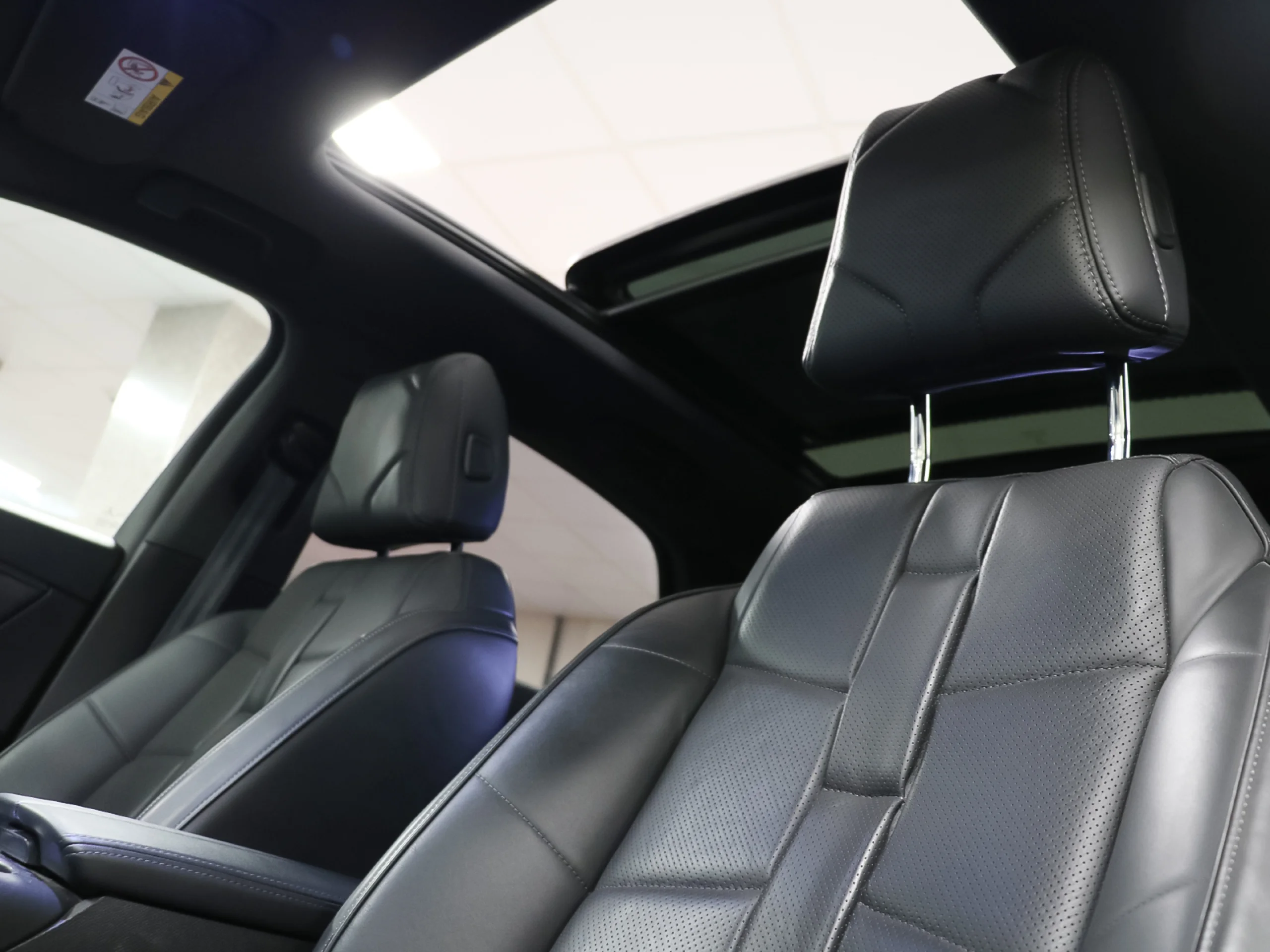 DS DS7 Crossback E-Tense 300 Louvre 4WD Auto 221 kW (300 CV) - Foto 8