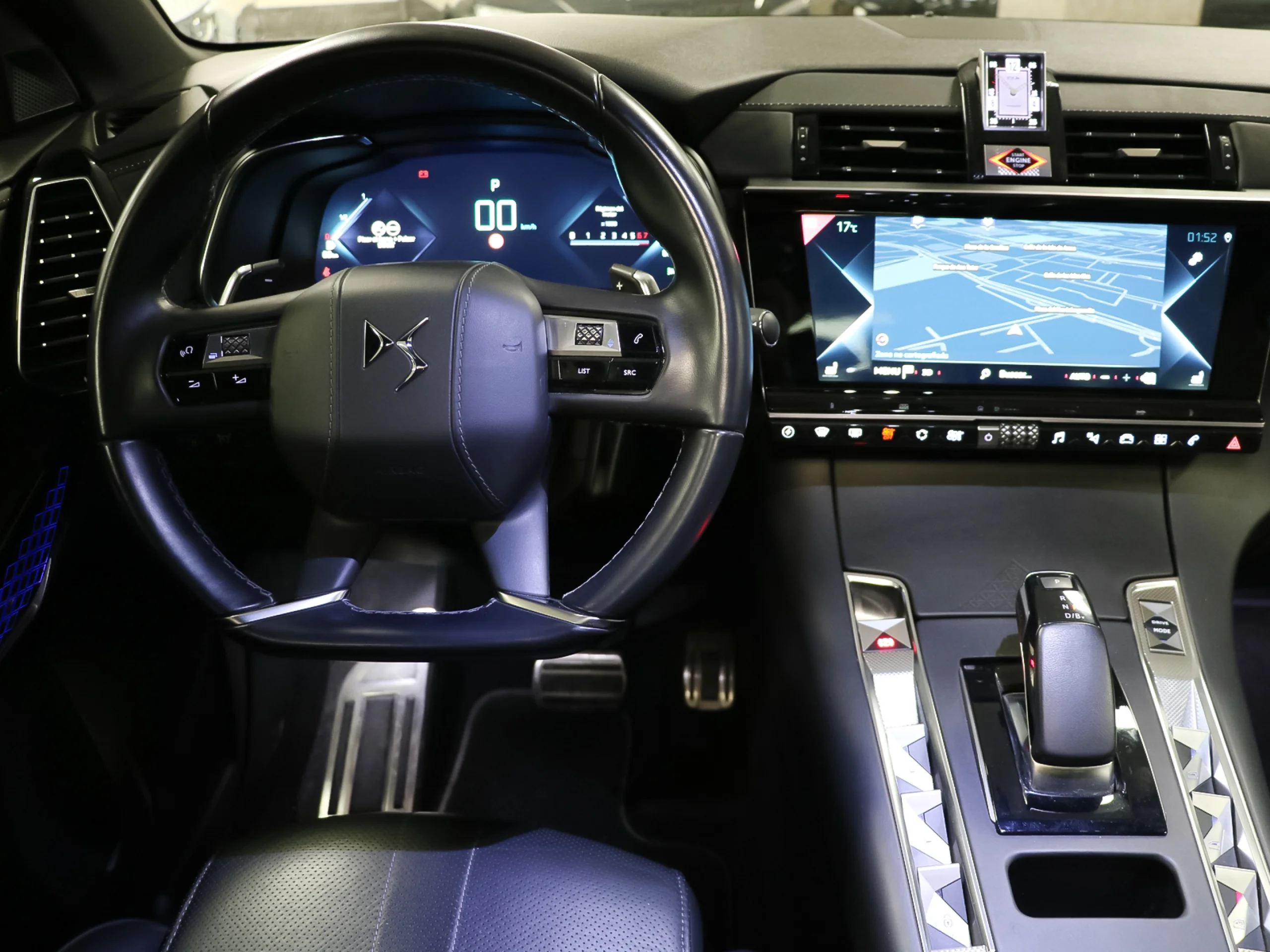 DS DS7 Crossback E-Tense 300 Louvre 4WD Auto 221 kW (300 CV) - Foto 11