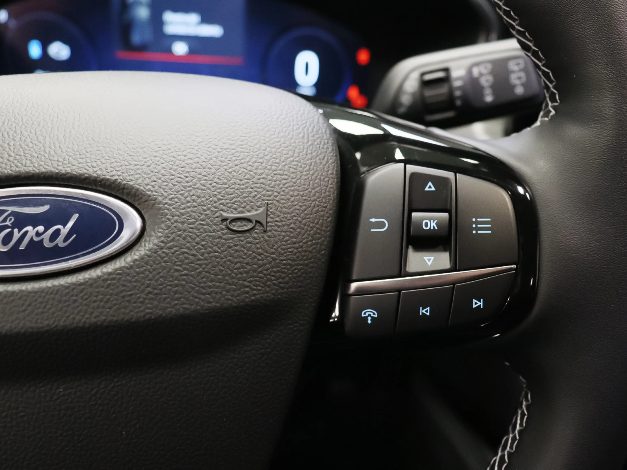 Ford Kuga 2.5 Duratec PHEV Active X 178 kW (243 CV) - Foto 8