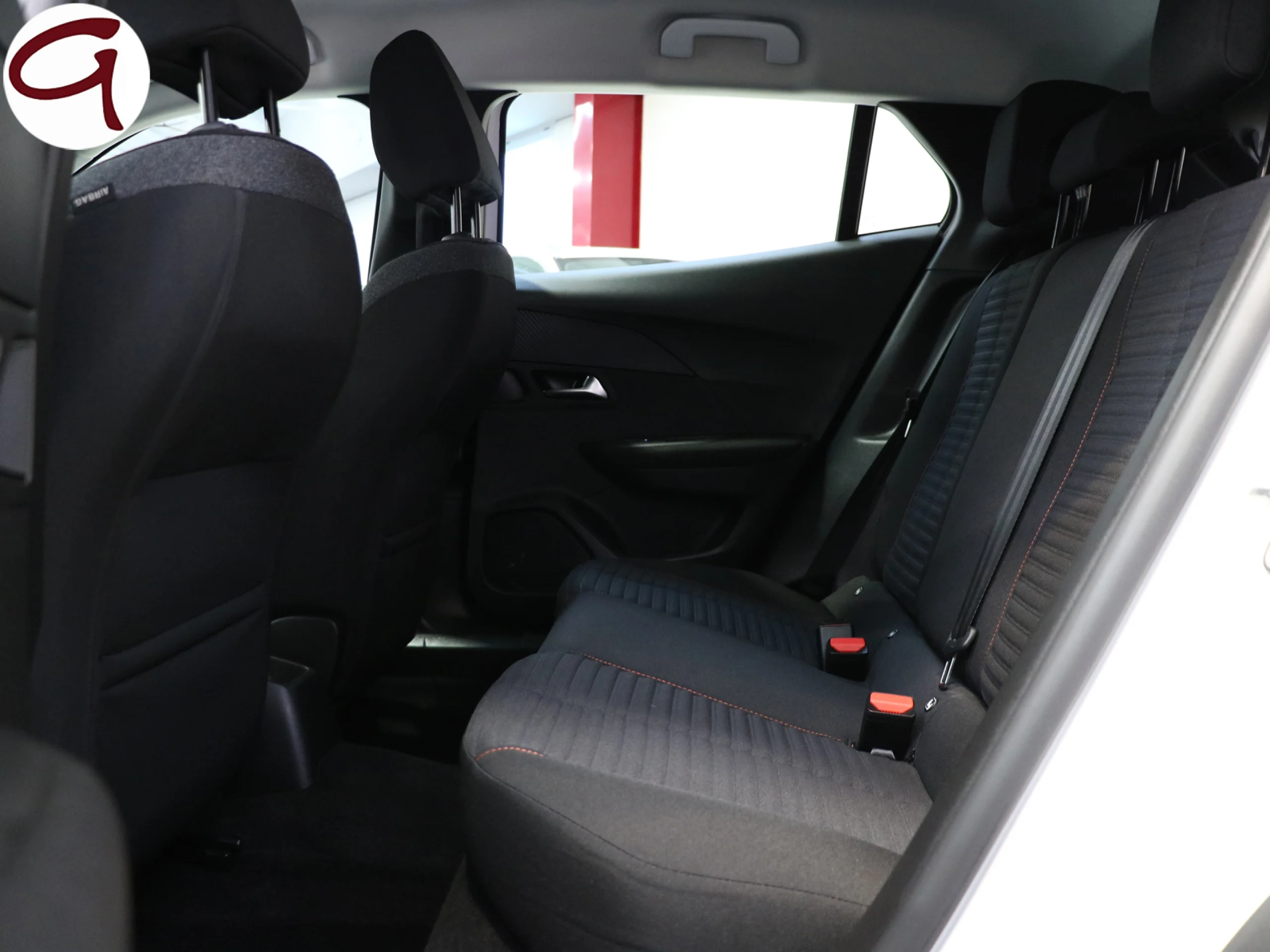 Peugeot 2008 PureTech 100 S&S Active 75 kW (100 CV) - Foto 10