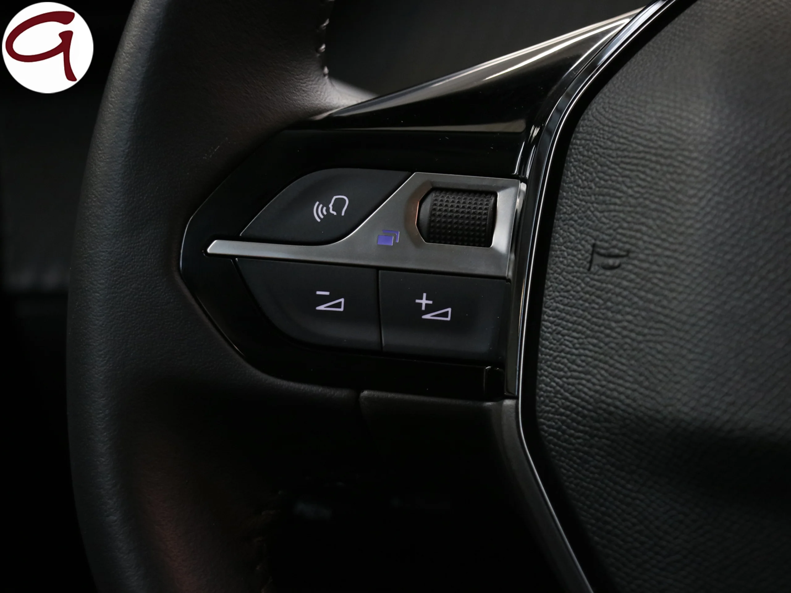 Peugeot 2008 PureTech 100 S&S Active 75 kW (100 CV) - Foto 25