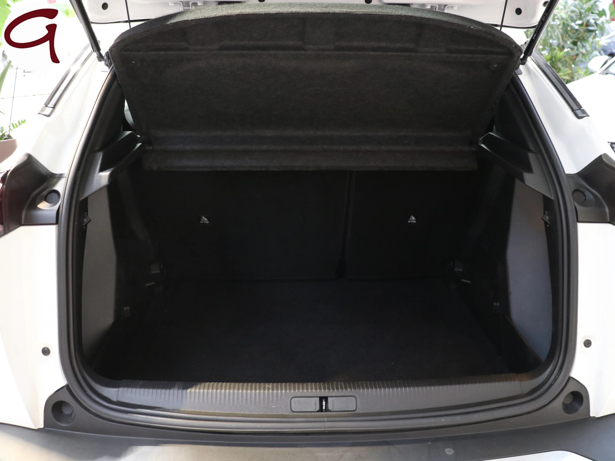 Peugeot 2008 PureTech 100 S&S Active 75 kW (100 CV) - Foto 31