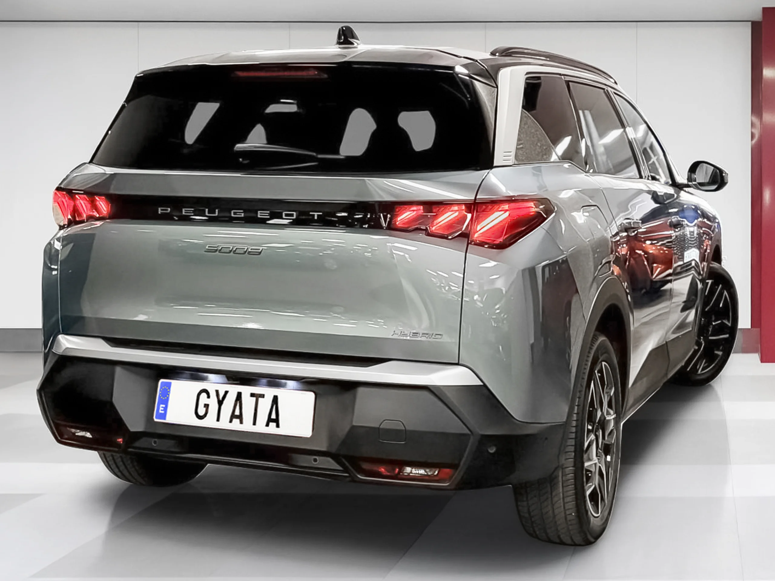 Peugeot 5008 Hybrid 1.2 GT eDCS6 100 kW (136 CV) - Foto 2