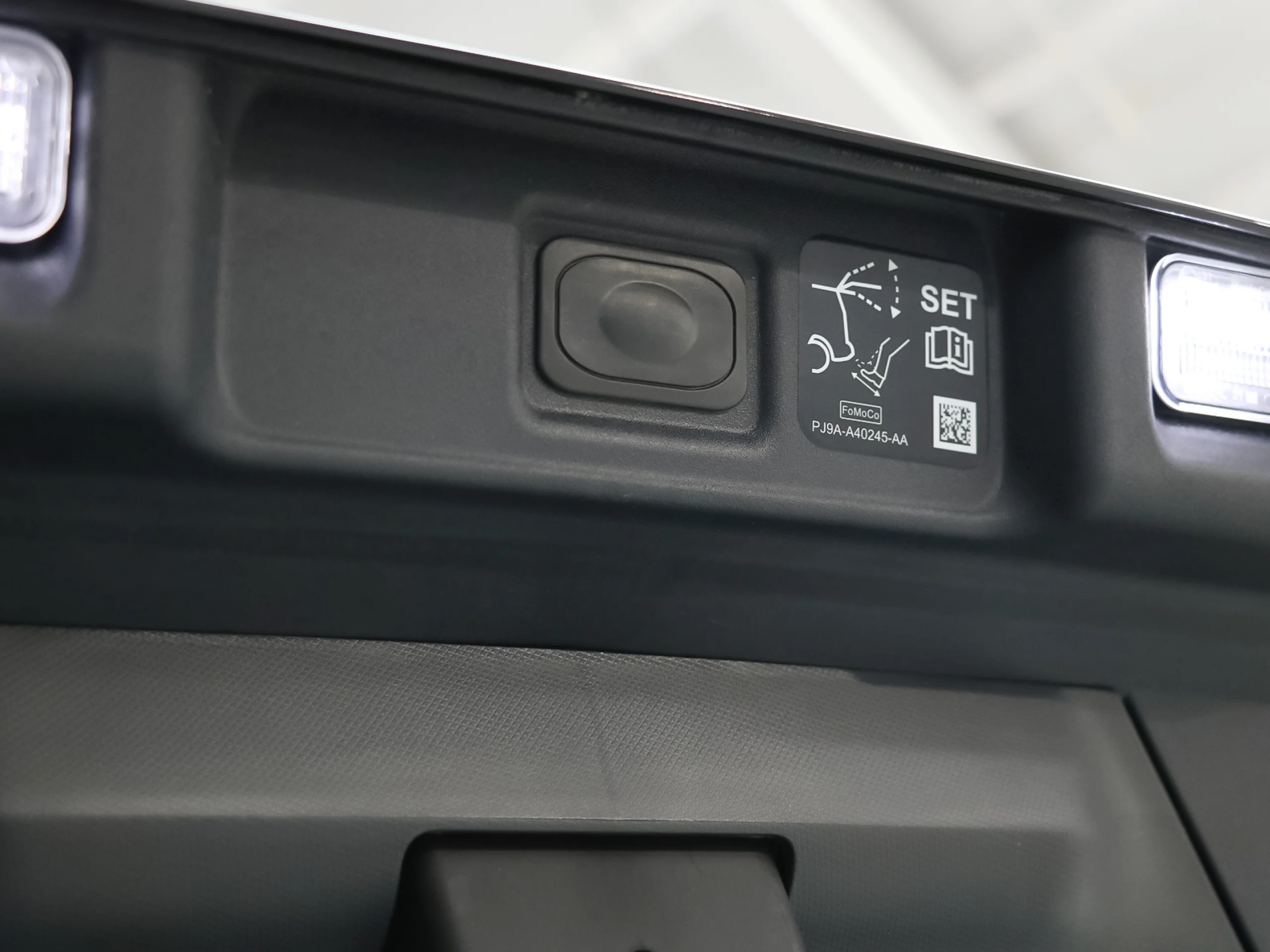 Ford Mustang Mach-E Premium RWD Rango Extendido 216 kW (294 CV) - Foto 32