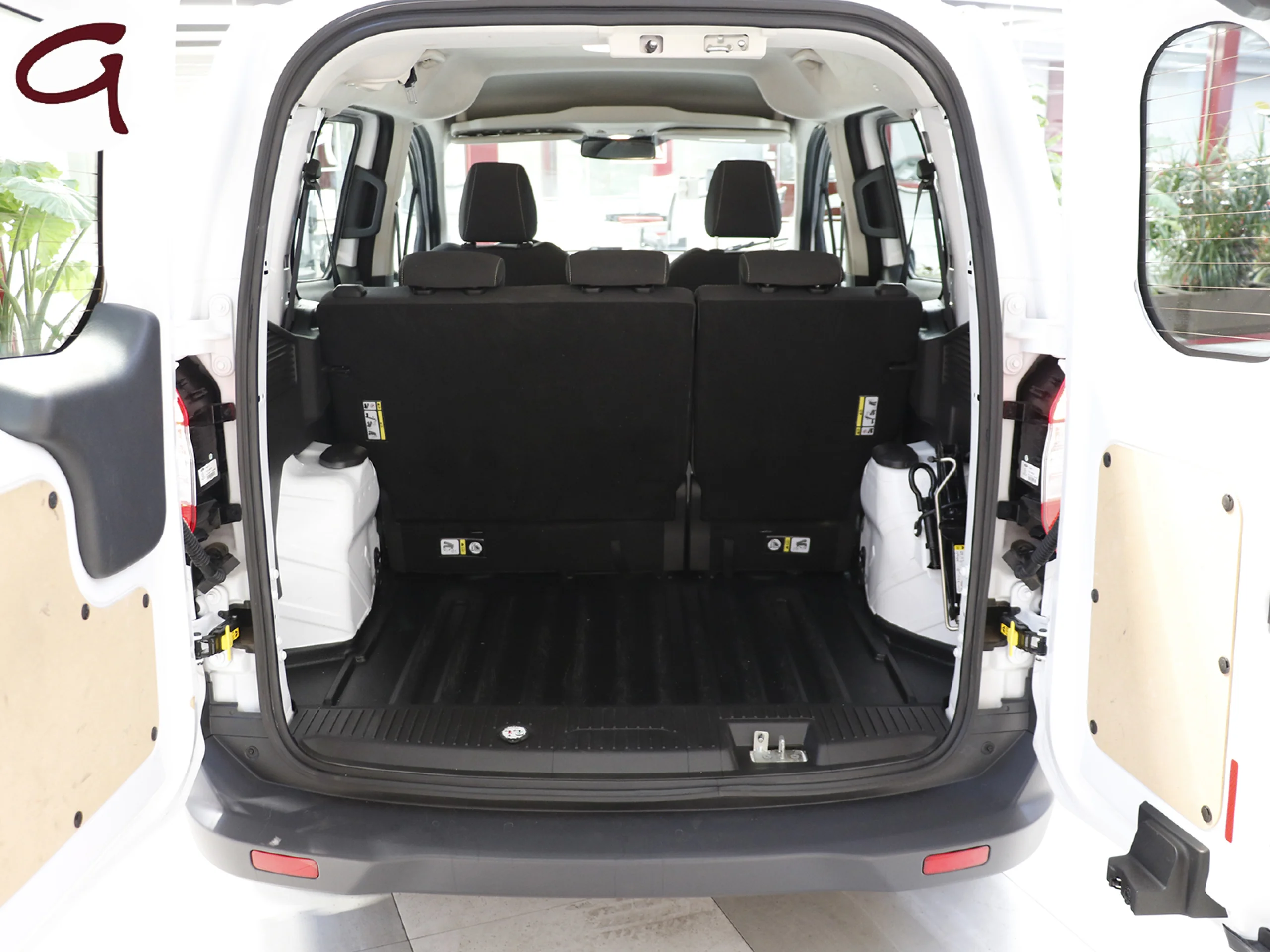 Ford Transit Courier Kombi 1.5 TDCi Trend 56 kW (75 CV) - Foto 15