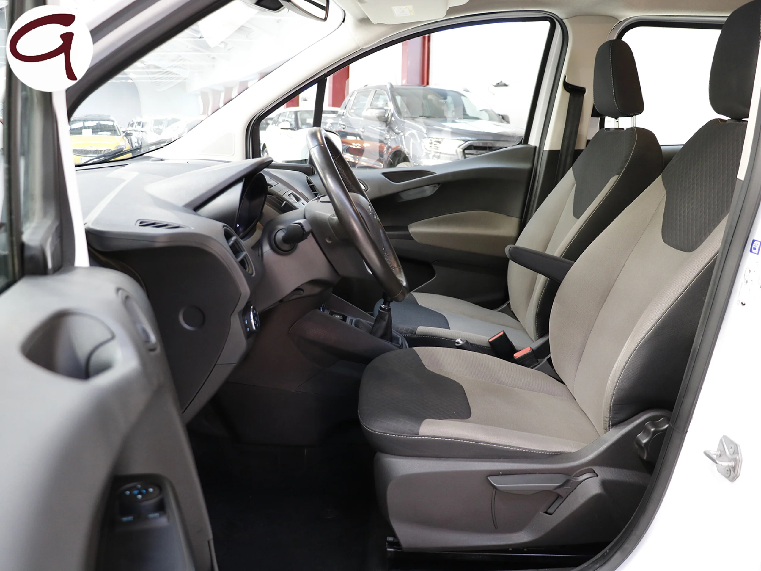 Ford Transit Courier Kombi 1.5 TDCi Trend 56 kW (75 CV) - Foto 6