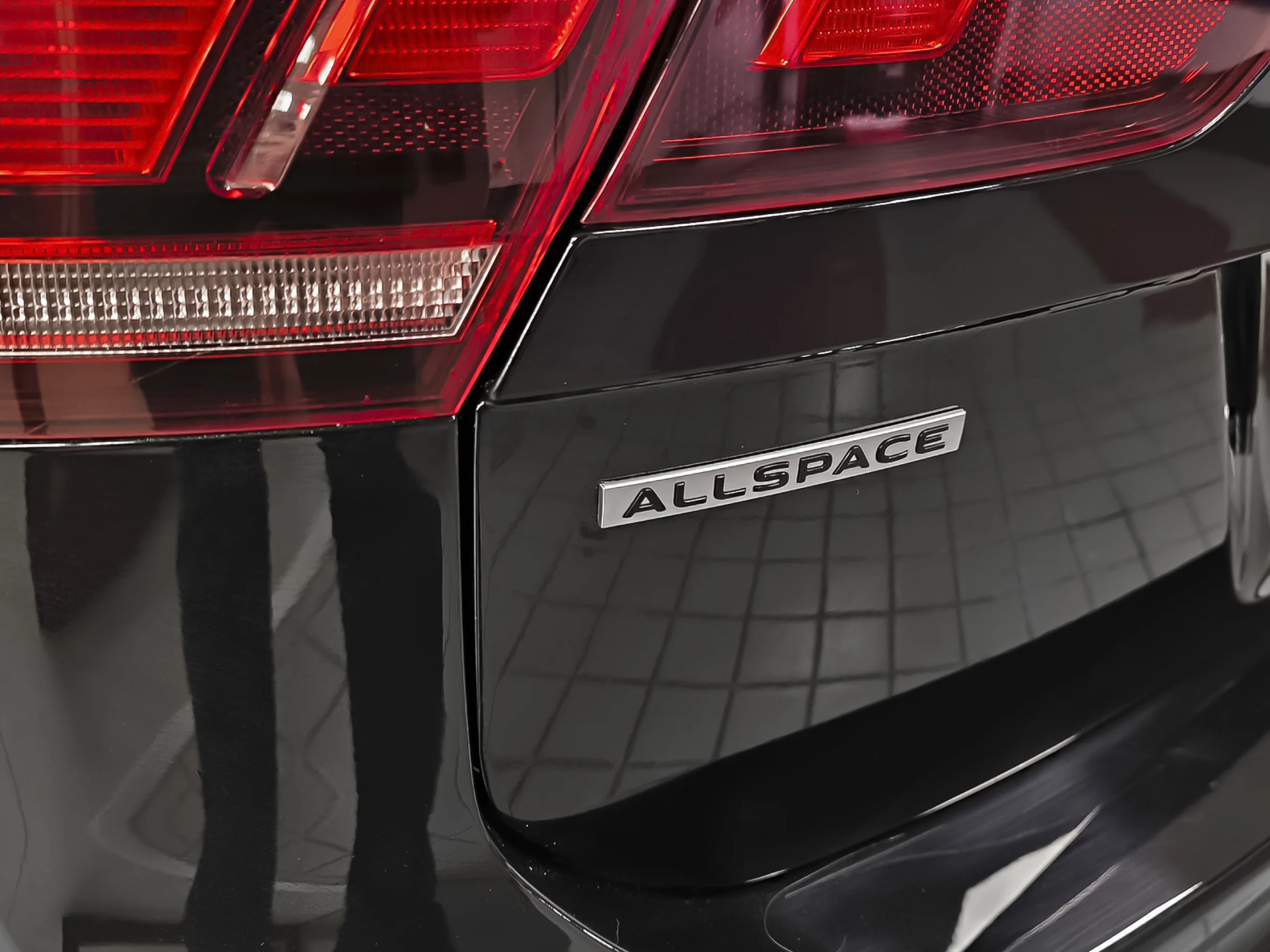 Volkswagen Tiguan Allspace Life 2.0 TDI 110 kW (150 CV) DSG - Foto 24