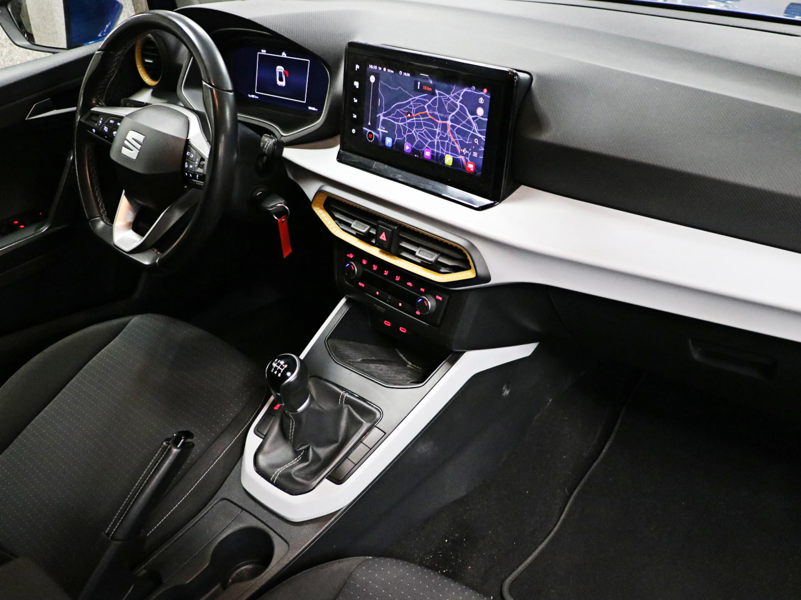 SEAT Arona 1.0 TSI Style XL 81 kW (110 CV) - Foto 5