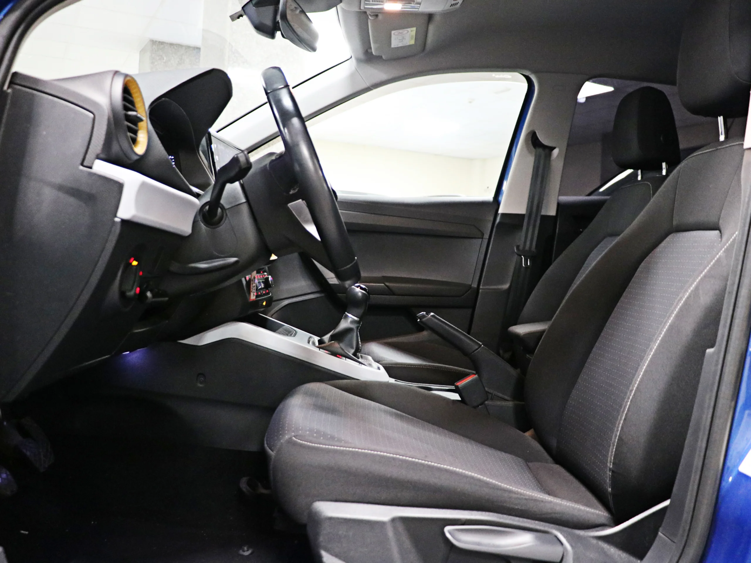 SEAT Arona 1.0 TSI Style XL 81 kW (110 CV) - Foto 7