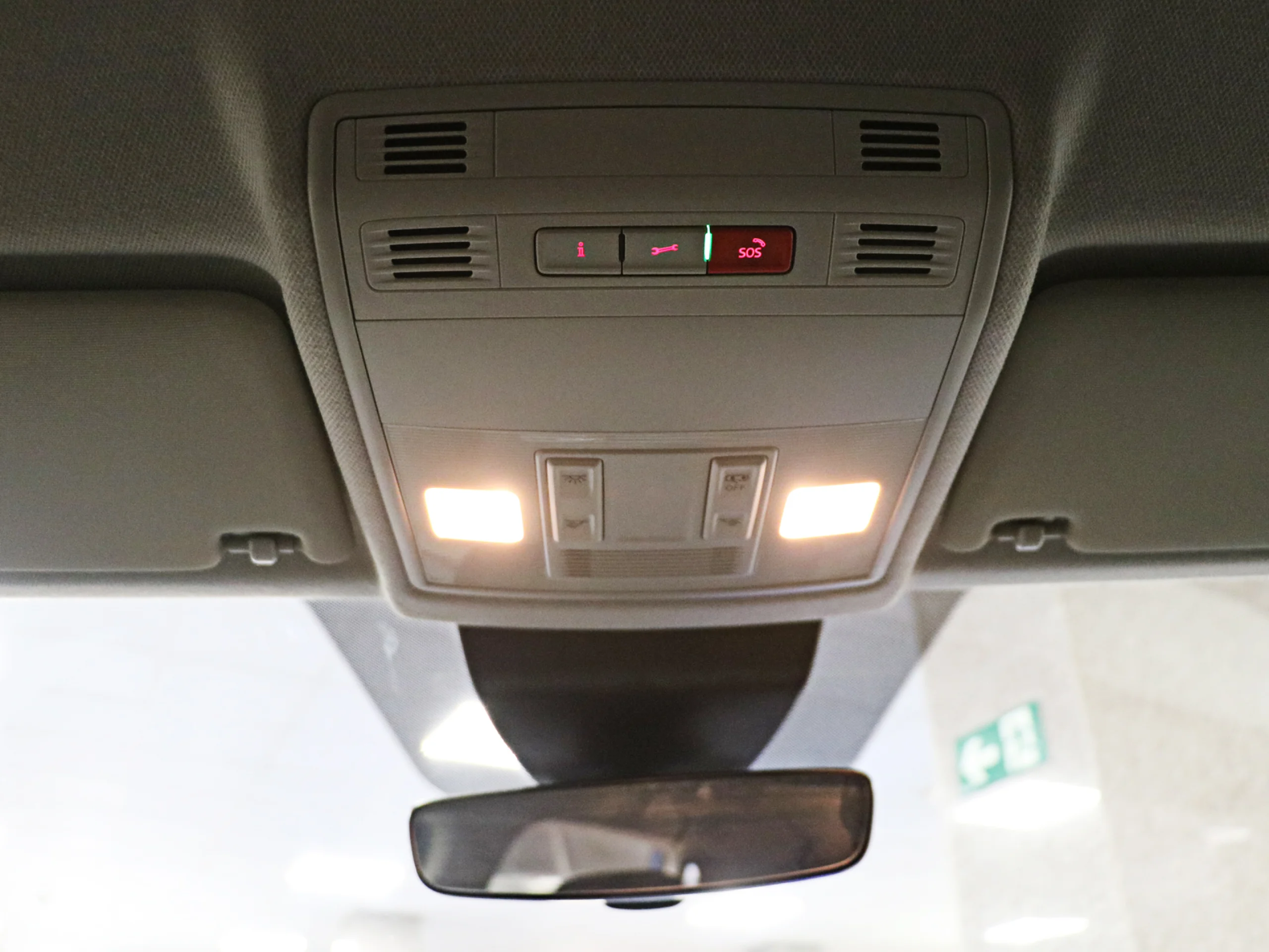 SEAT Arona 1.0 TSI Style XL 81 kW (110 CV) - Foto 23