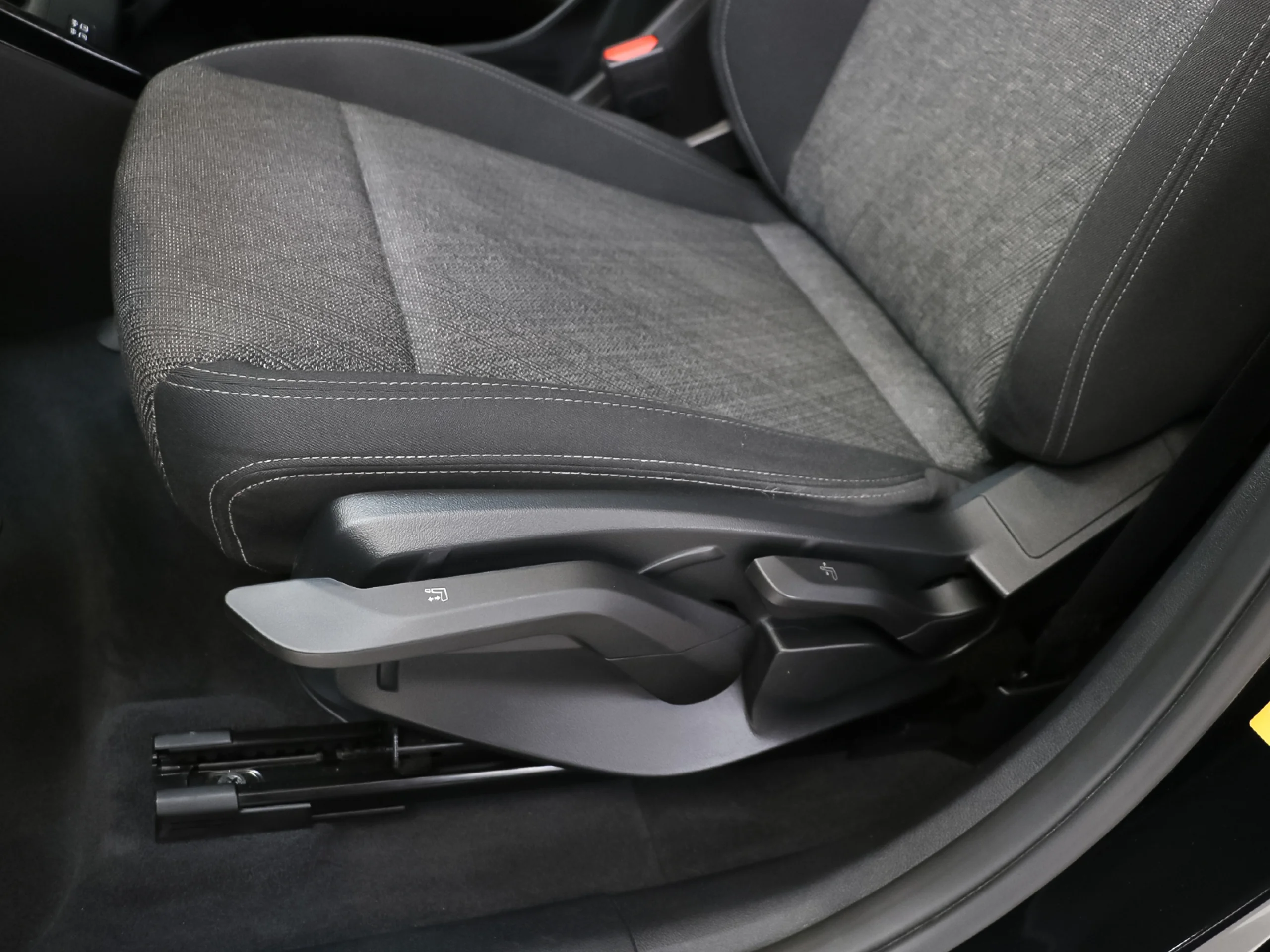 BMW IX1 eDrive20 150 kW (204 CV) - Foto 8