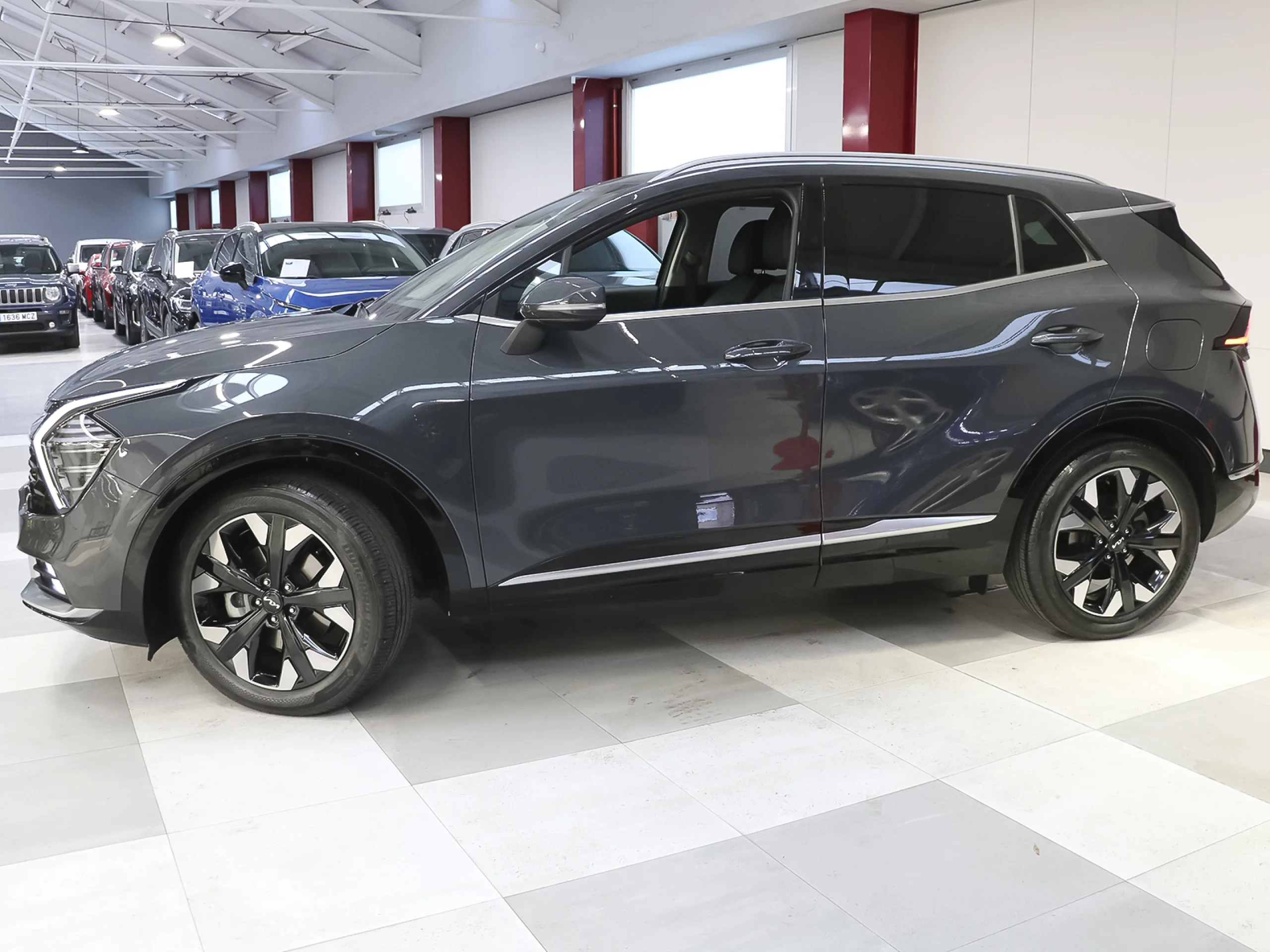 Kia Sportage 1.6 T-GDi PHEV Tech 4x4 195 kW (265 CV) - Foto 2