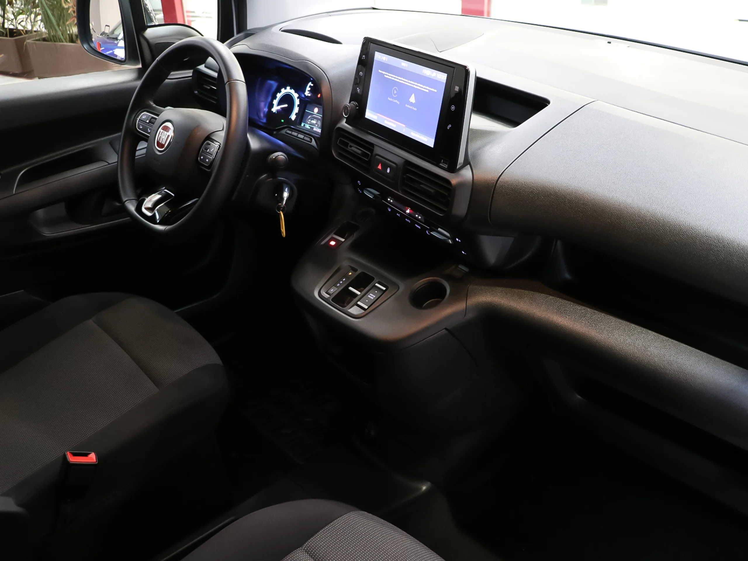 Fiat E-Doblò Furgón 50kWh L1H1 100 kW (136 CV) - Foto 5