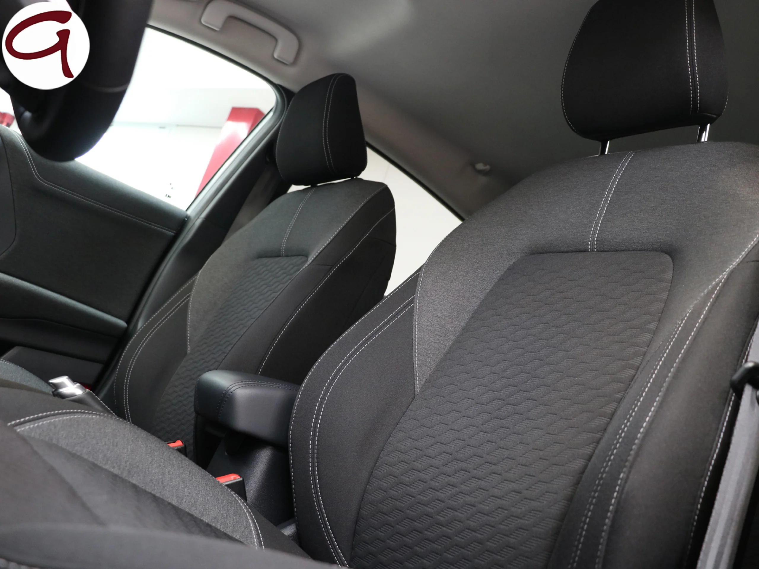 Ford Puma 1.0 EcoBoost MHEV Titanium Auto 92 kW (125 CV) - Foto 8