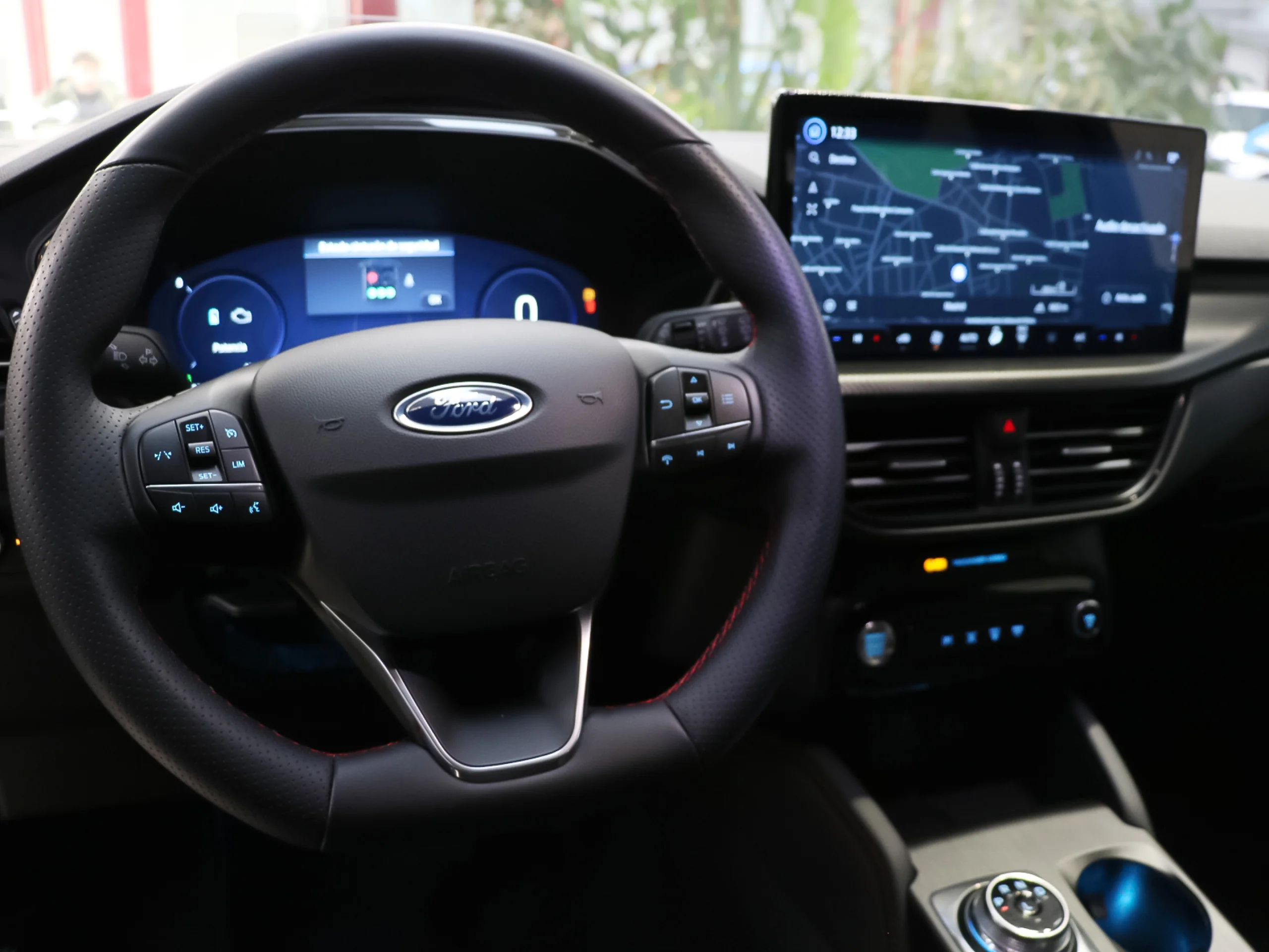 Ford Kuga 2.5 Duratec PHEV ST-Line Auto 178 kW (243 CV) - Foto 32