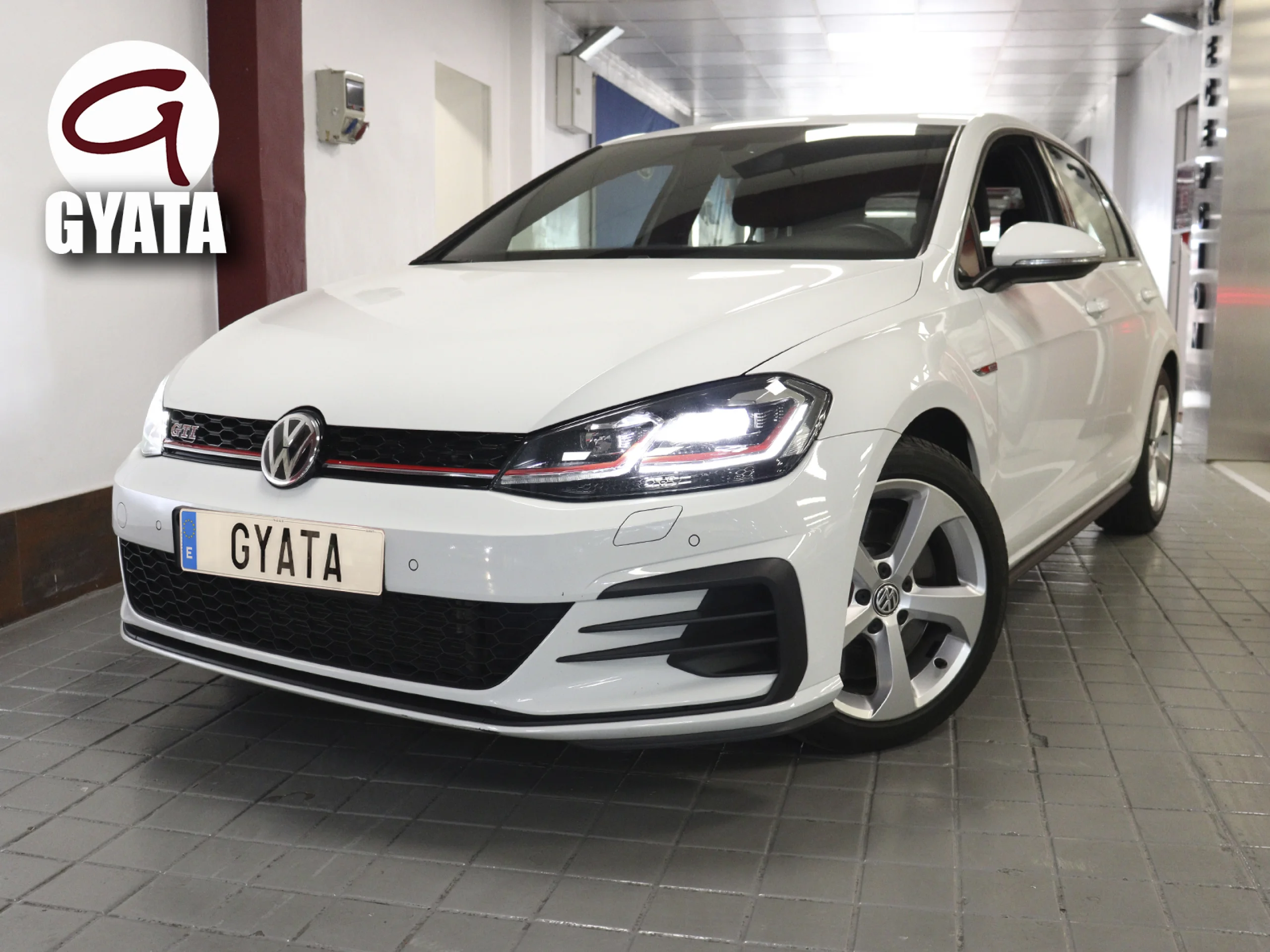 Volkswagen Golf GTI Performance 2.0 TSI 180 kW (245 CV) DSG - Foto 1
