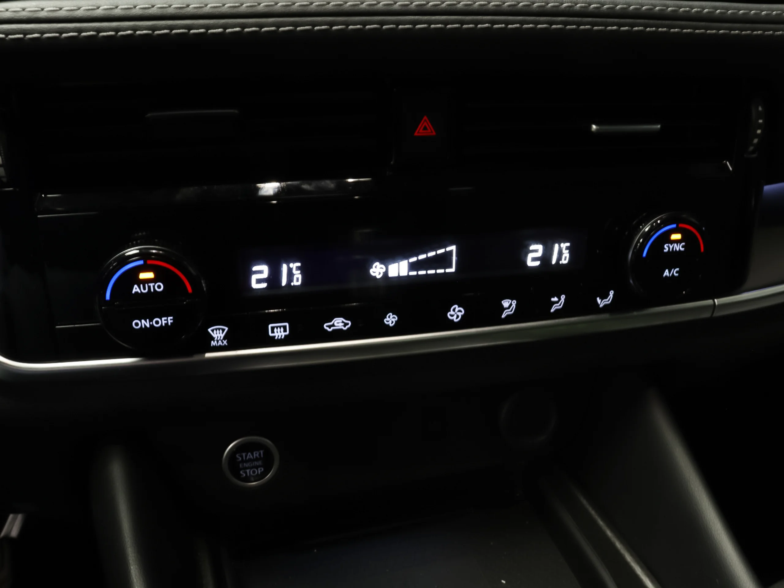 Nissan Qashqai DIG-T 140 N-Connecta 103 kW (140 CV) - Foto 22