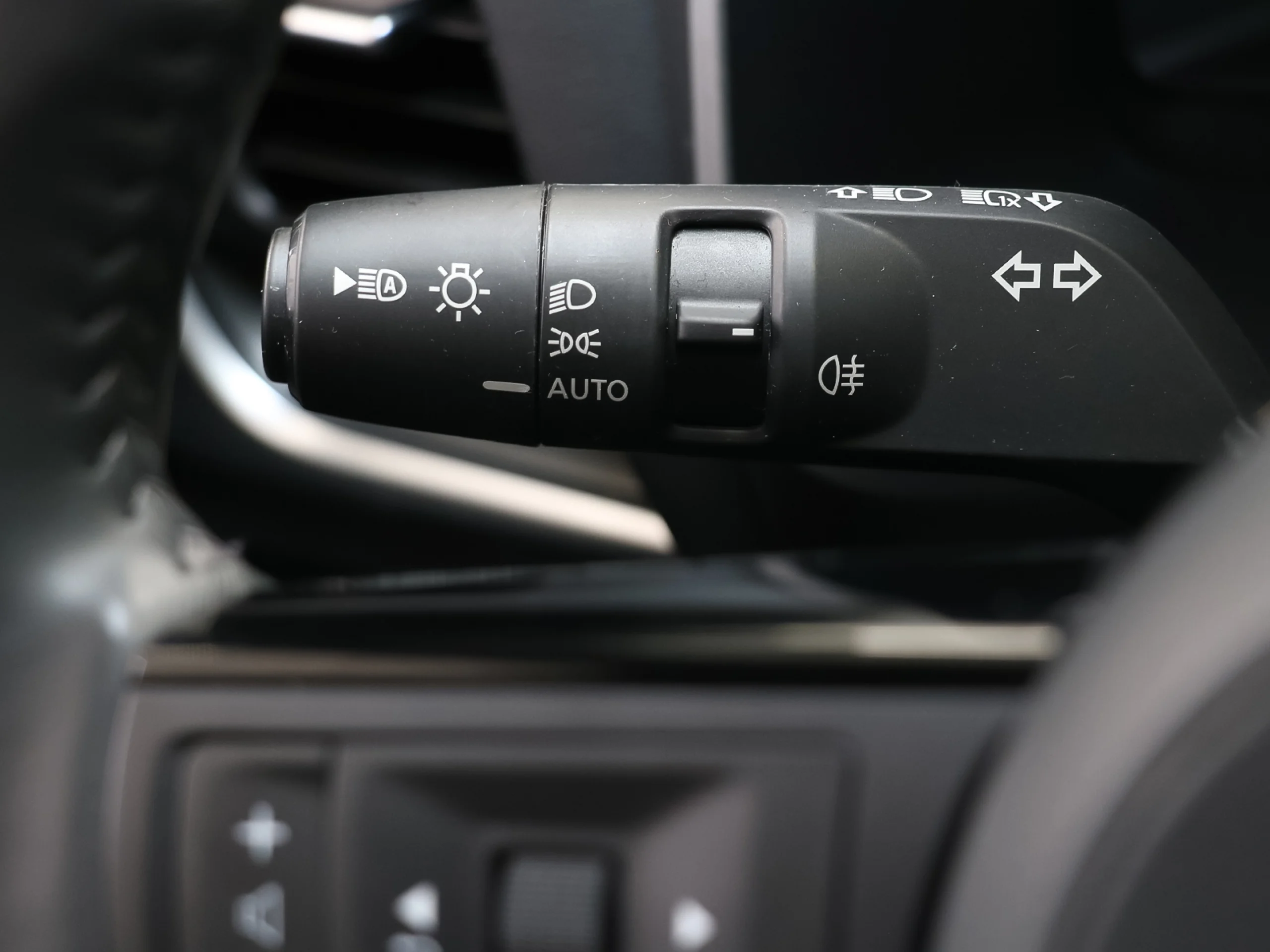 Nissan Qashqai DIG-T 140 N-Connecta 103 kW (140 CV) - Foto 31