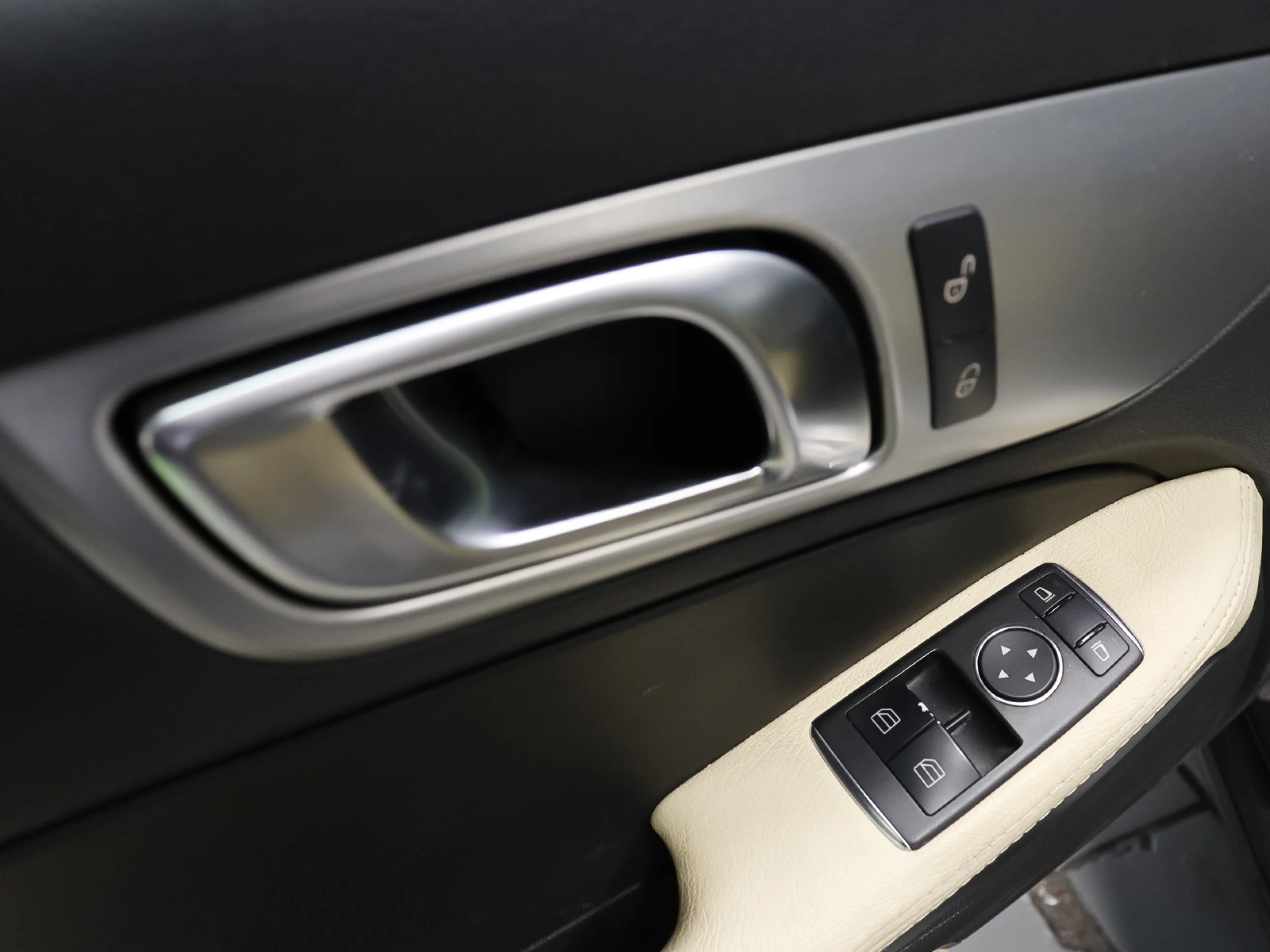 Mercedes-Benz Clase SLK SLK 250 BlueEfficiency 150 kW (204 CV) - Foto 7