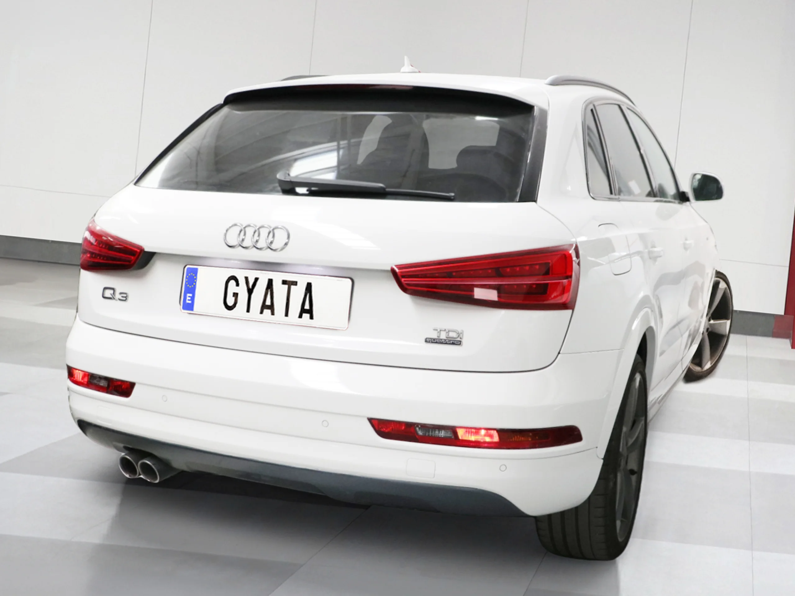 Audi Q3 Black line edition 2.0 TDI quattro 110 kW (150 CV) S tronic - Foto 2