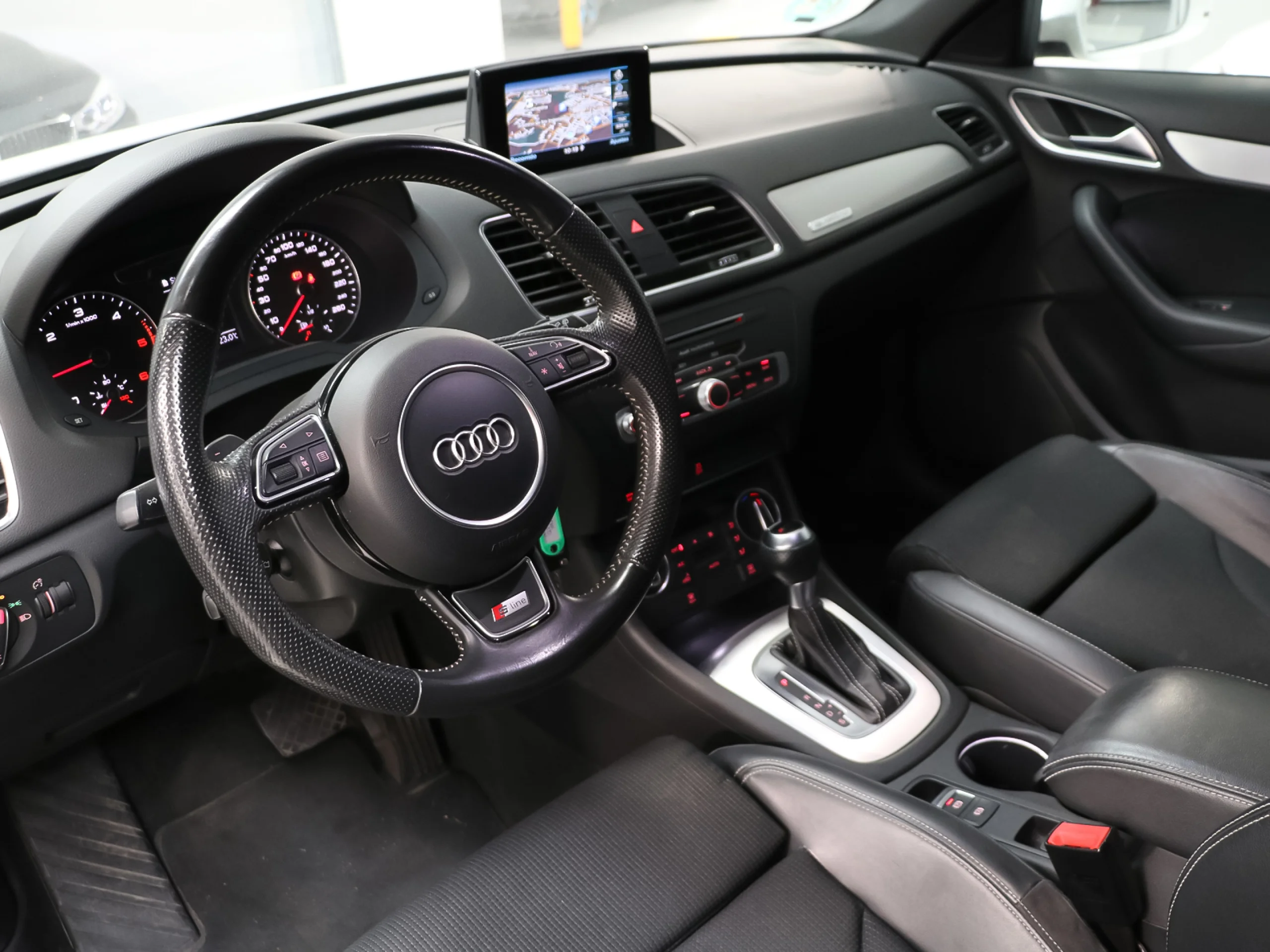 Audi Q3 Black line edition 2.0 TDI quattro 110 kW (150 CV) S tronic - Foto 3