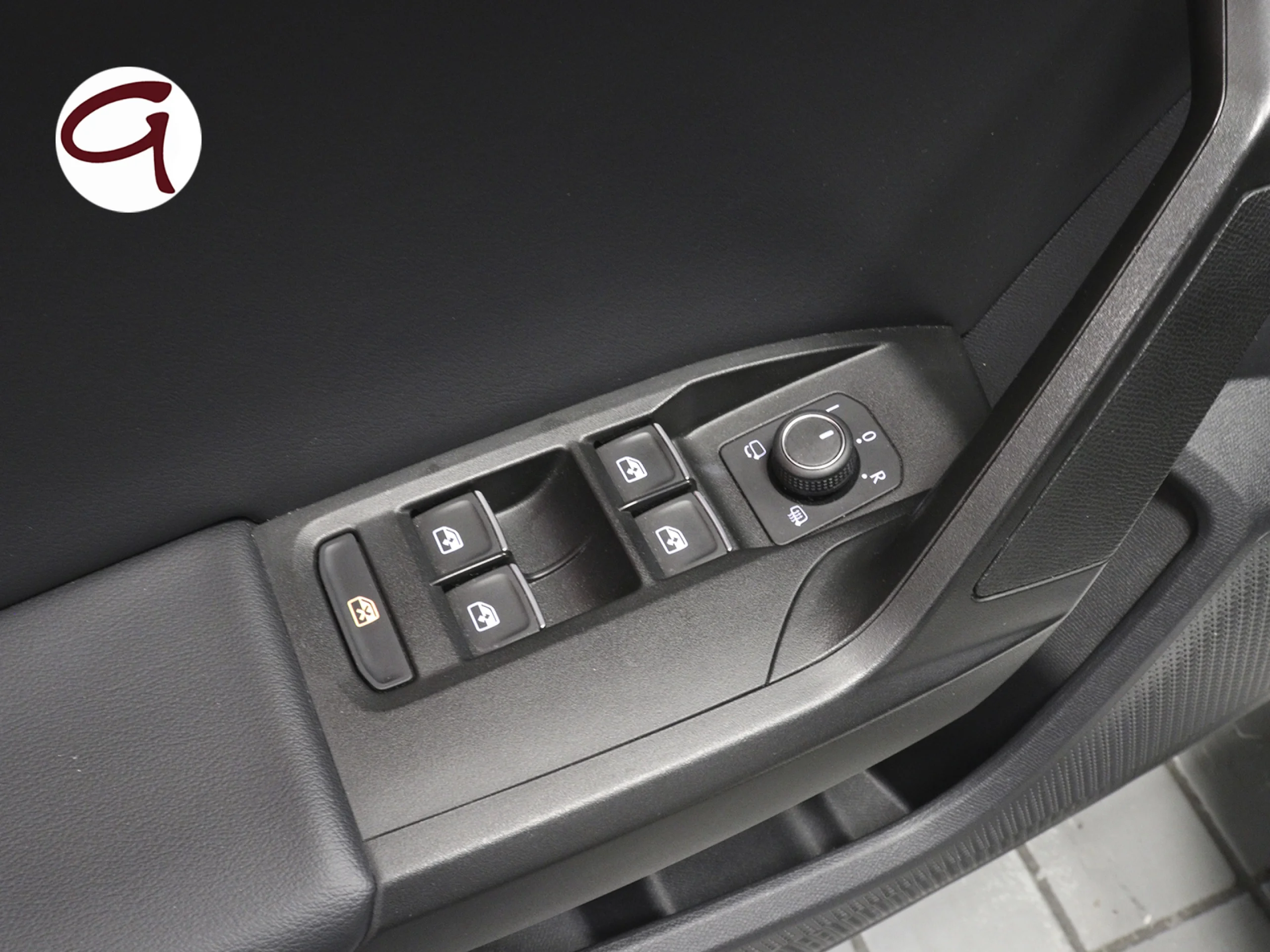 SEAT León 1.5 TSI S&S FR 110 kW (150 CV) - Foto 11