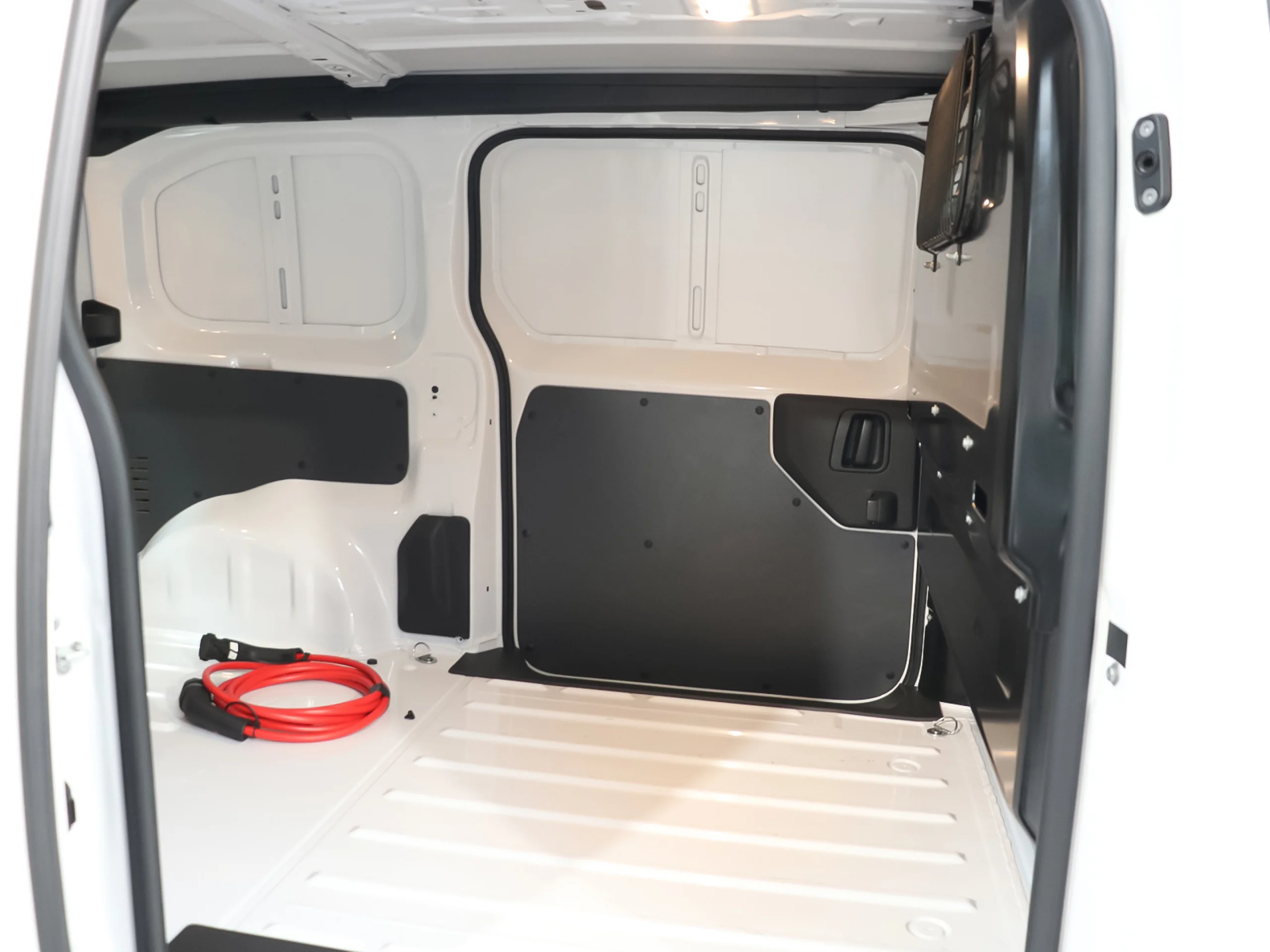 Citroen ë-Jumpy Furgon ë-Jumpy 75 KWh Talla M 100 kW (136 CV) - Foto 27