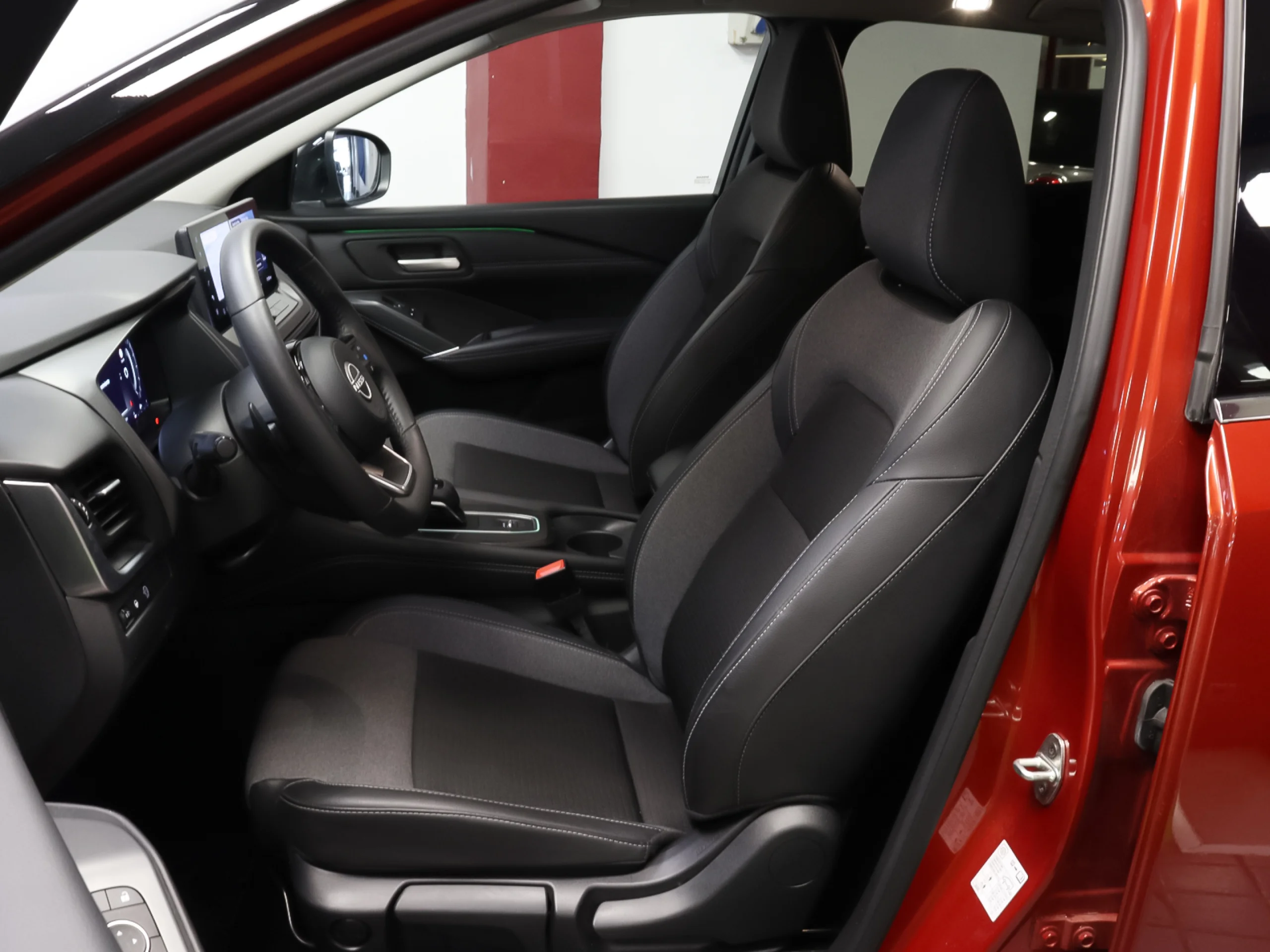 Nissan Qashqai DIG-T 160 N-Connecta 4x2 CVT 116 kW (158 CV) - Foto 5