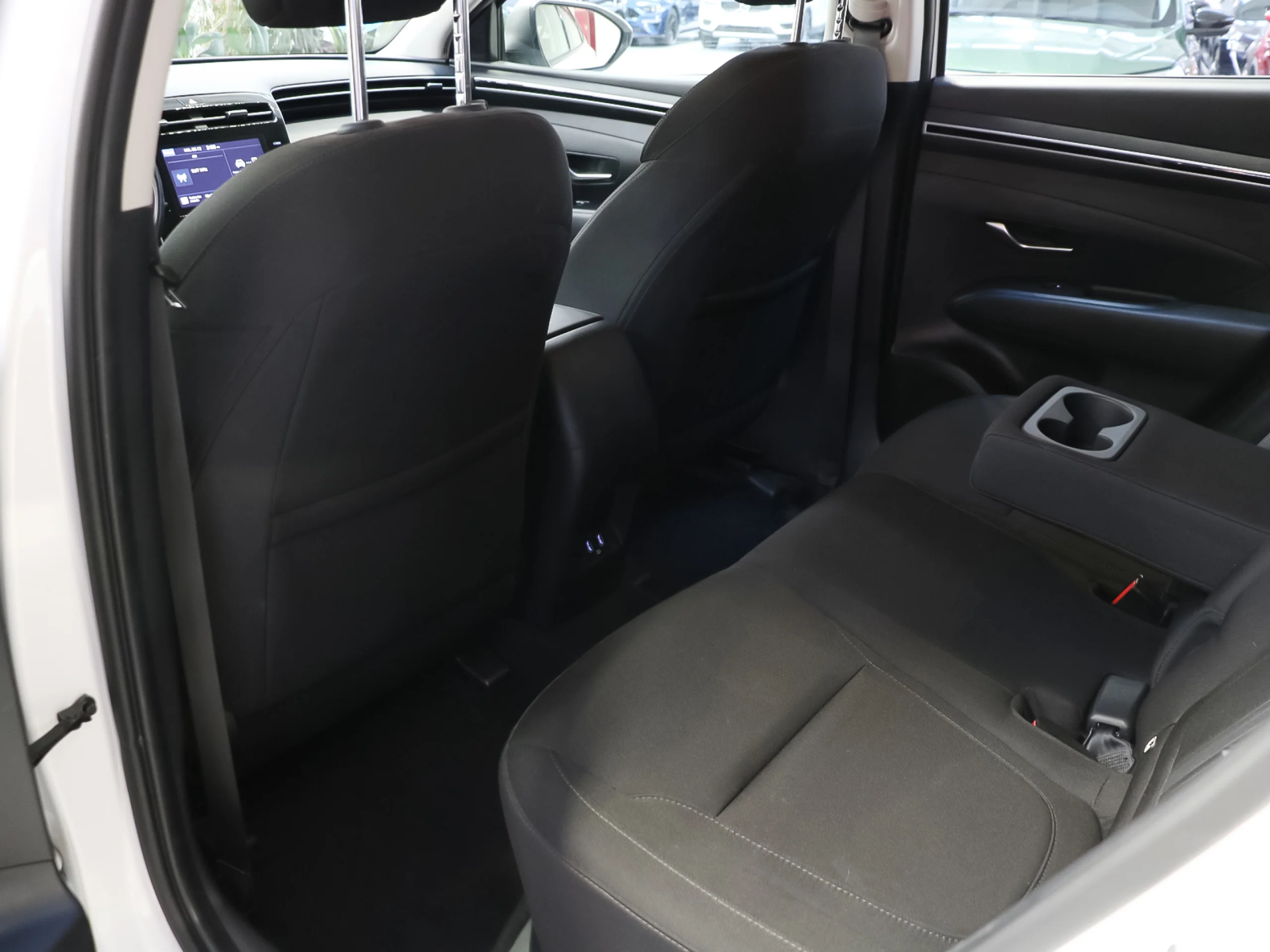 Hyundai Tucson 1.6 TGDI PHEV Maxx 4X4 Auto 195 kW (265 CV) - Foto 9