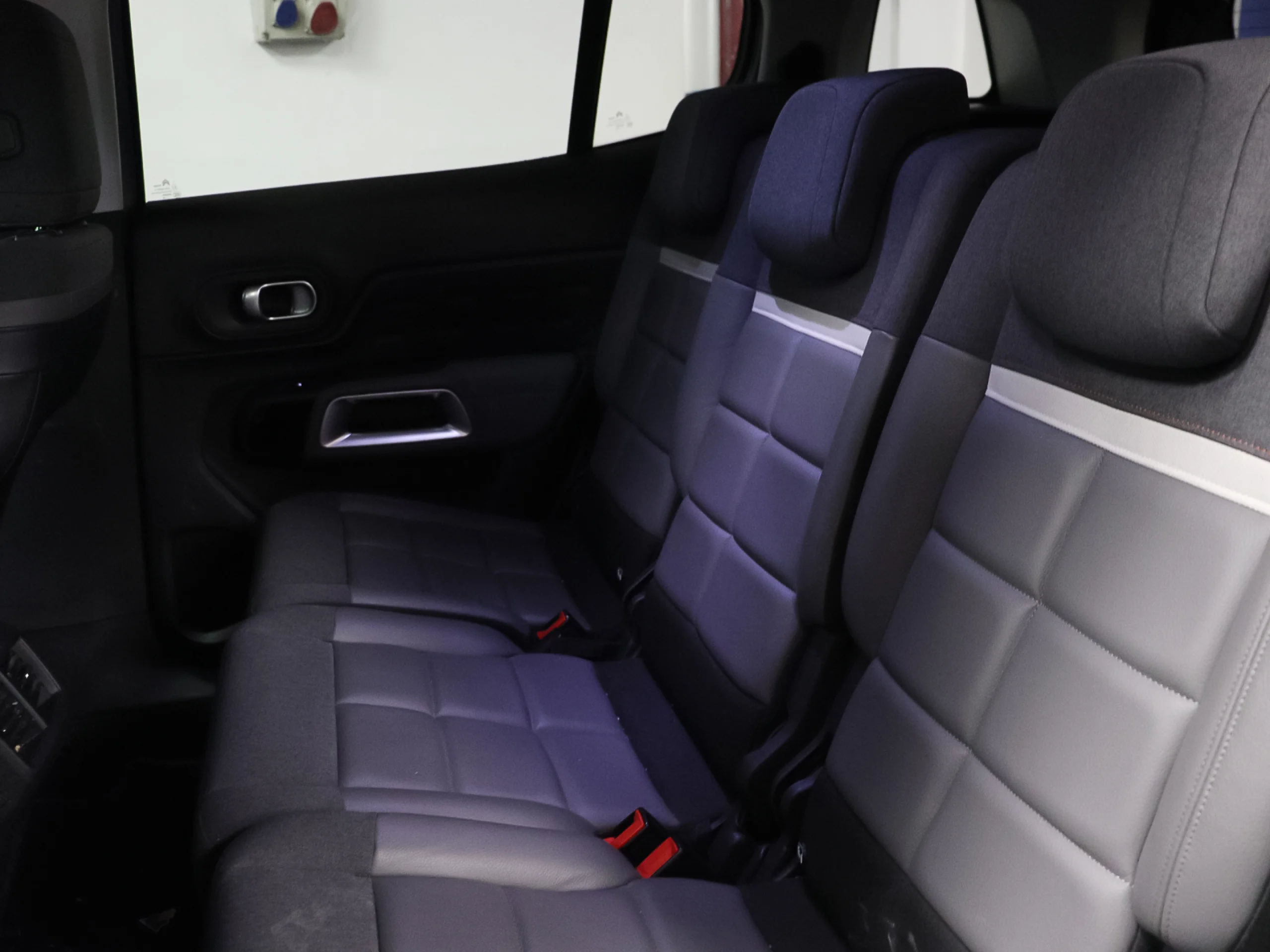 Citroen C5 Aircross Hybrid 225 Shine e-EAT8 165 kW (225 CV) - Foto 7