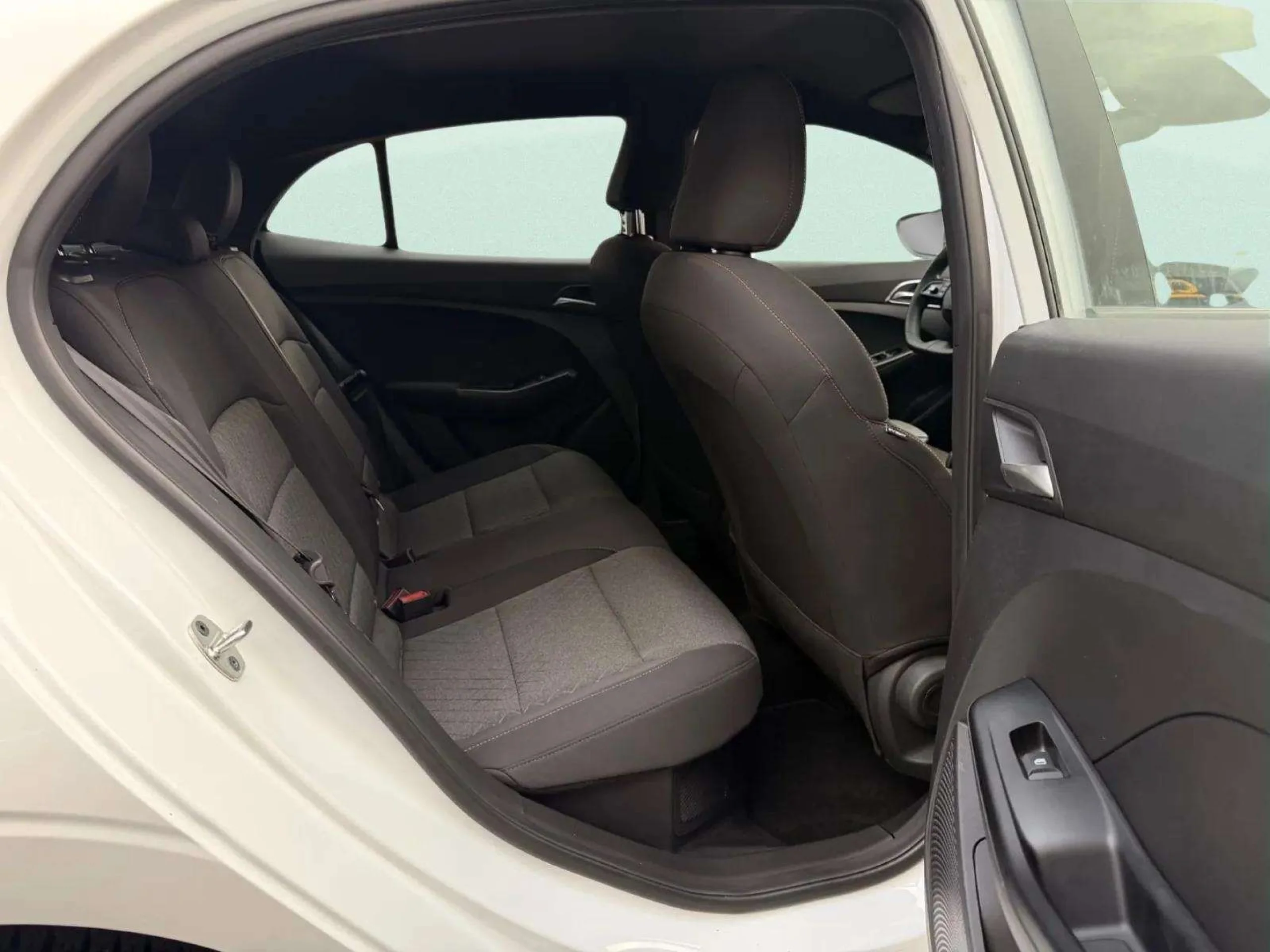MG MG3 1.5 Comfort 85 kW (116 CV) - Foto 8