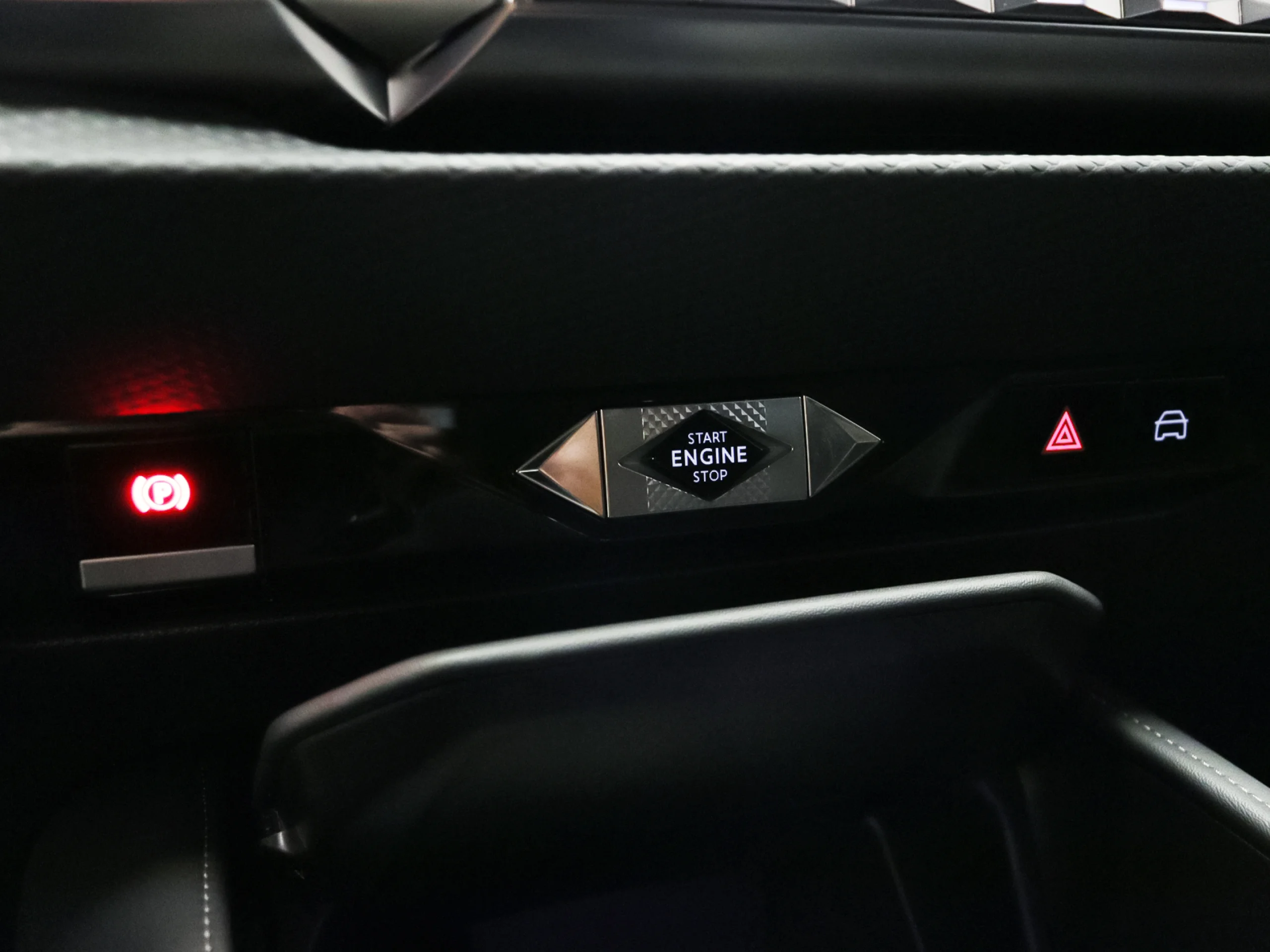 DS Ds4 BlueHDi 130 Trocadero Auto 96 kW (130 CV) - Foto 29