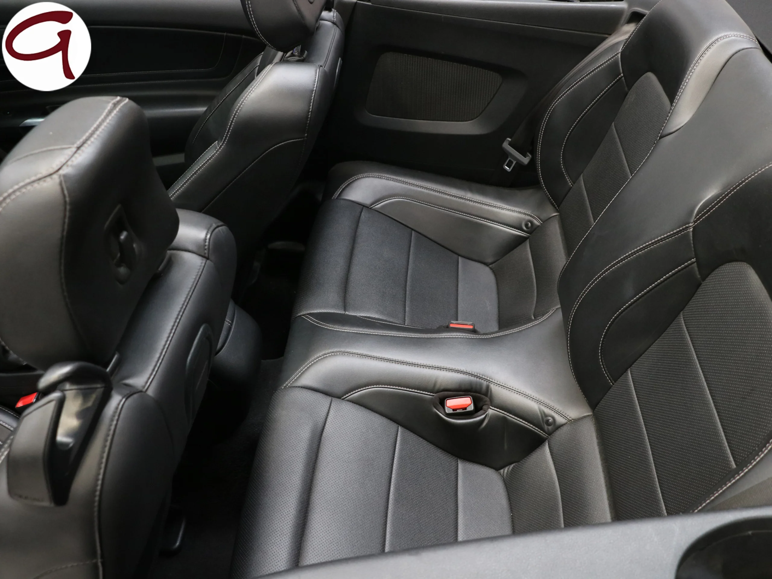 Ford Mustang 5.0 Ti-VCT V8 Convertible Mustang GT Autom. 331 kW (450 CV) - Foto 9