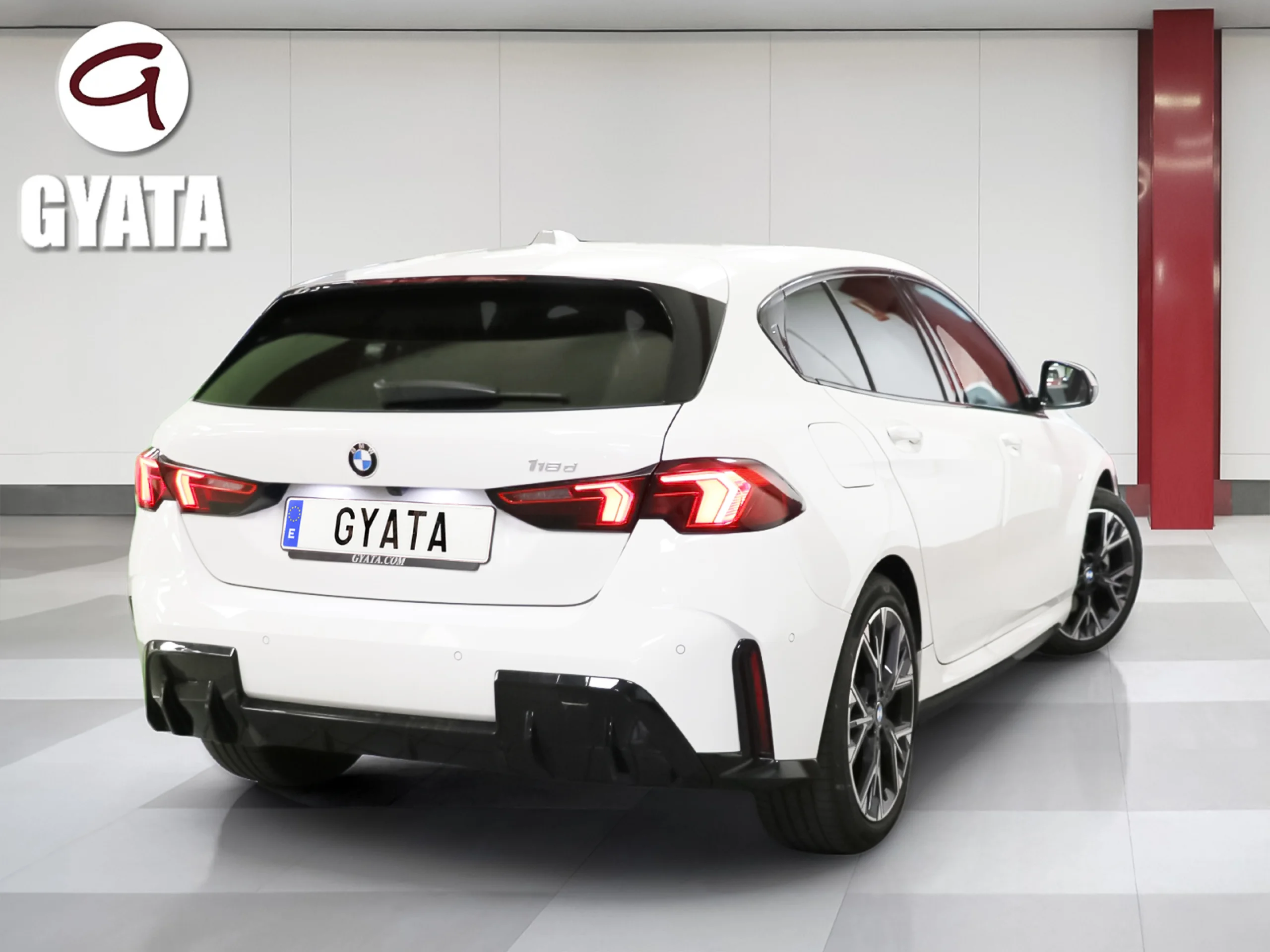 BMW Serie 1 118d 110 kW (150 CV) - Foto 3