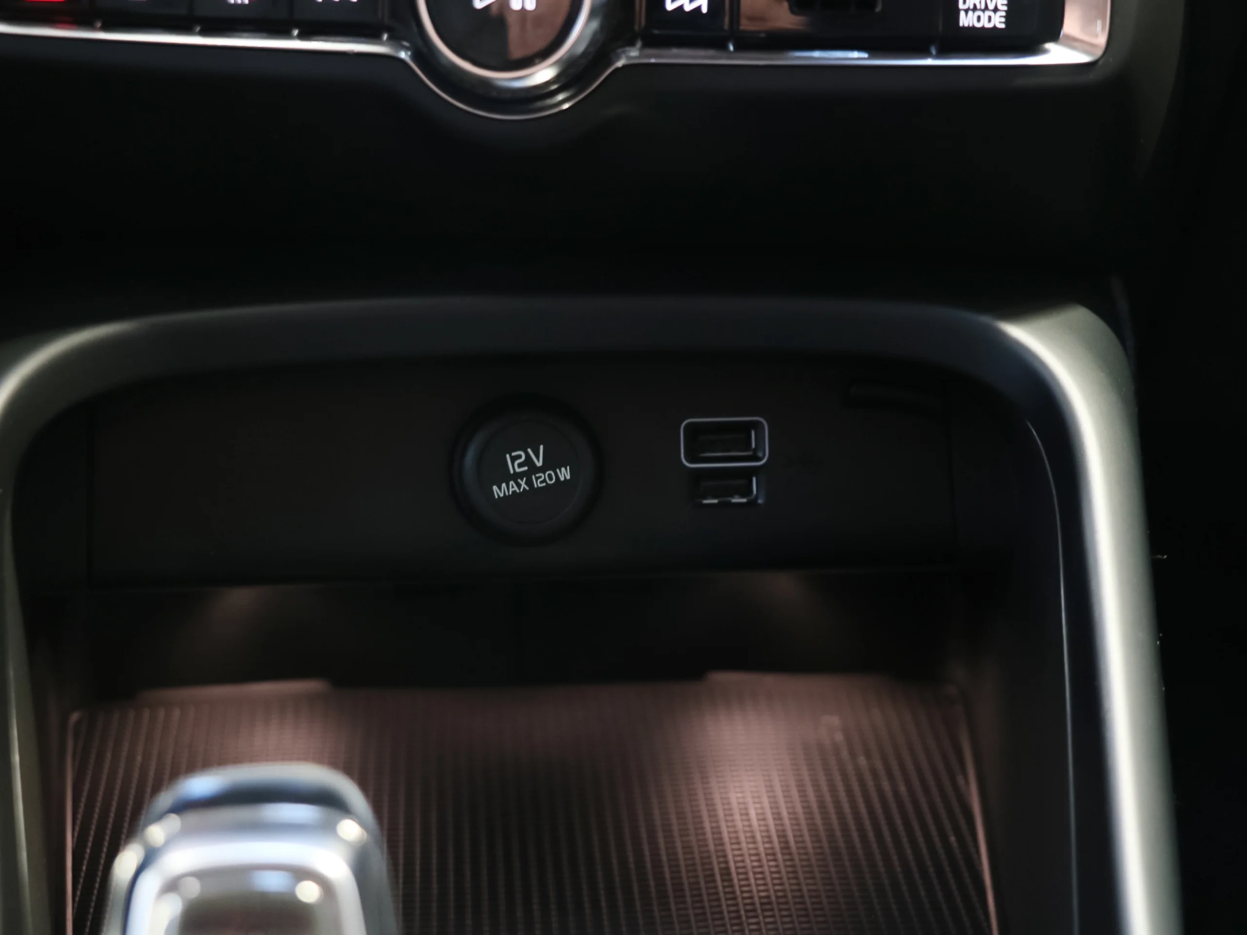 Volvo XC40 T4 Twin Recharge Inscription Auto 155 kW (211 CV) - Foto 22