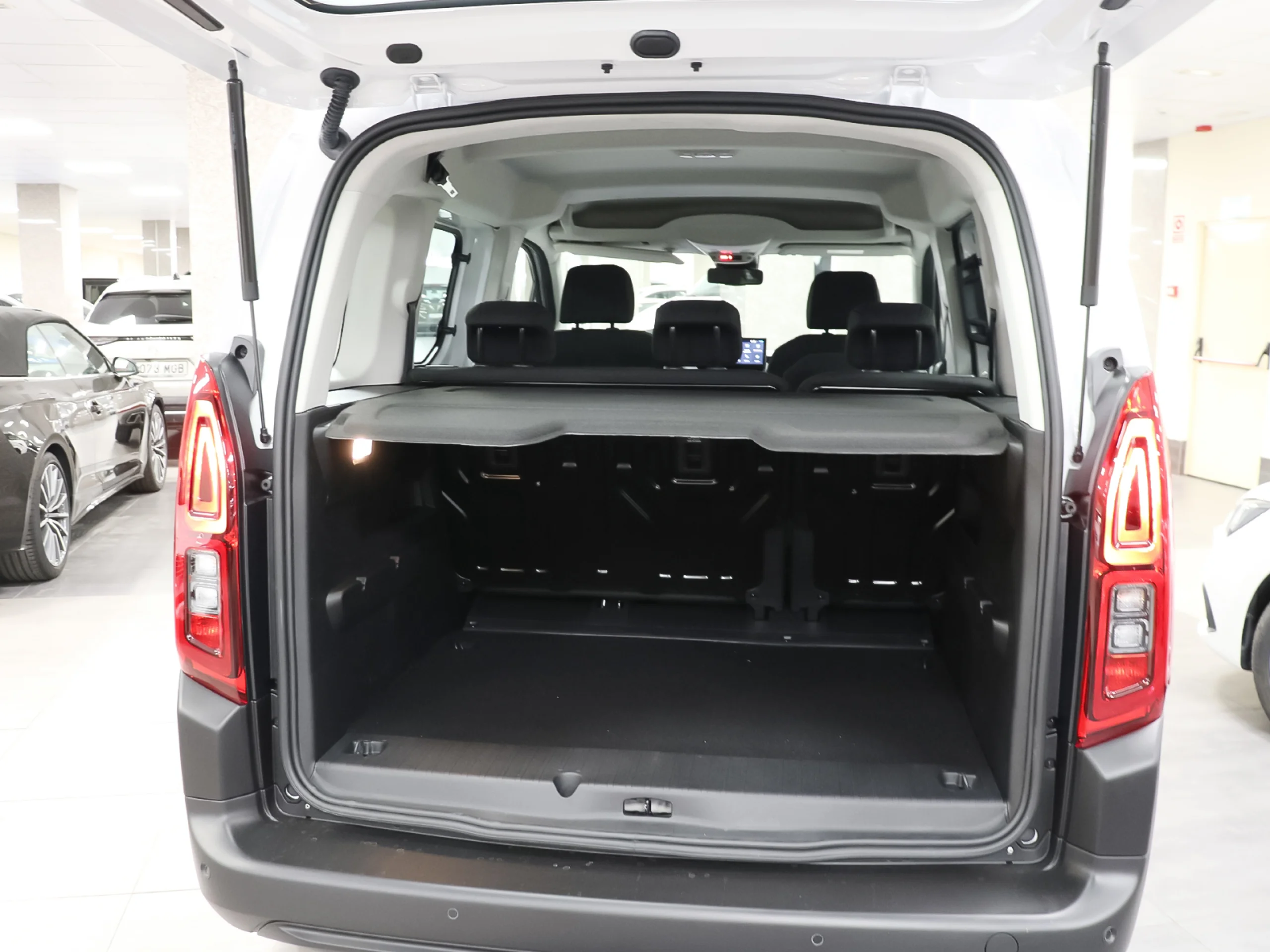 Citroen Berlingo BlueHDi 100 S&S Plus Talla M 75 kW (102 CV) - Foto 30