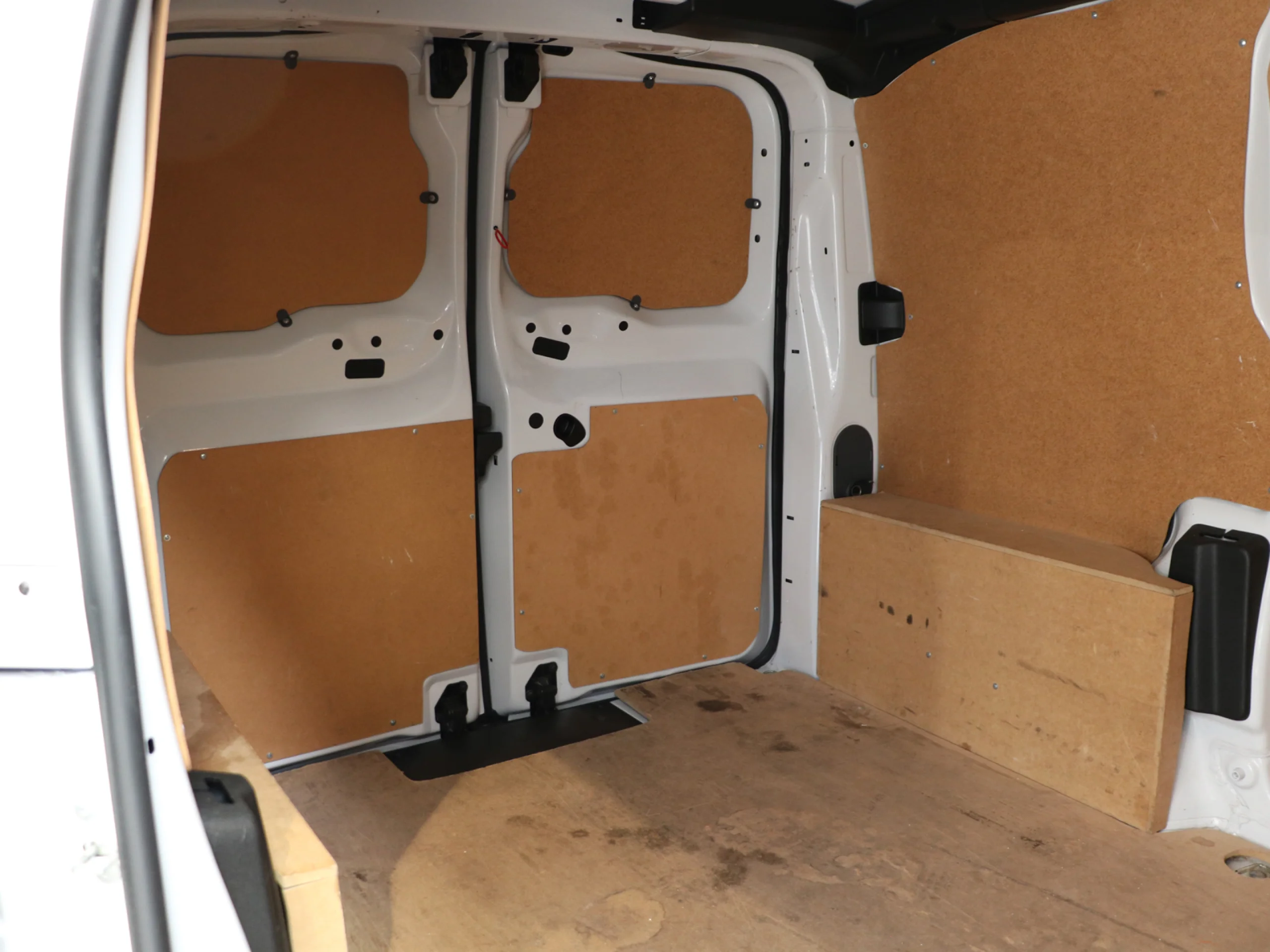 Fiat Scudo Furgón 50 kW L1 Business 100 kW (136 CV) - Foto 31