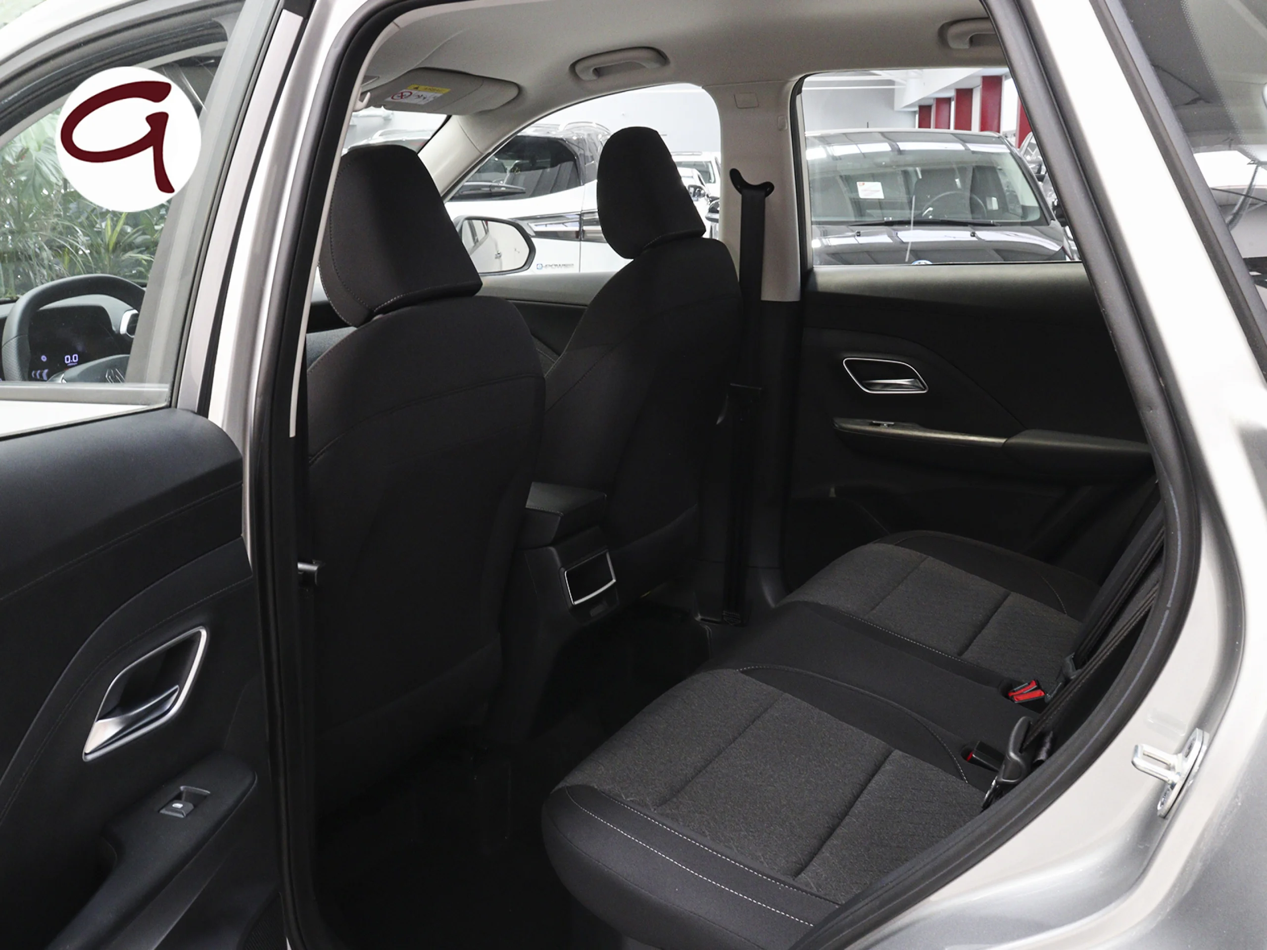 MG ZS 1.5 Hybrid+ Standard 145 kW (197 CV) - Foto 7