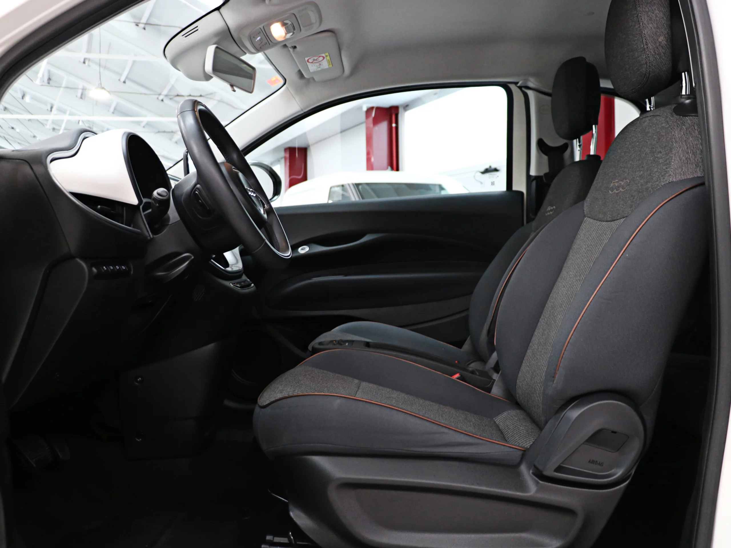 Fiat 500 Electrico Icon Hb 320km 87 kW (118 CV) - Foto 9