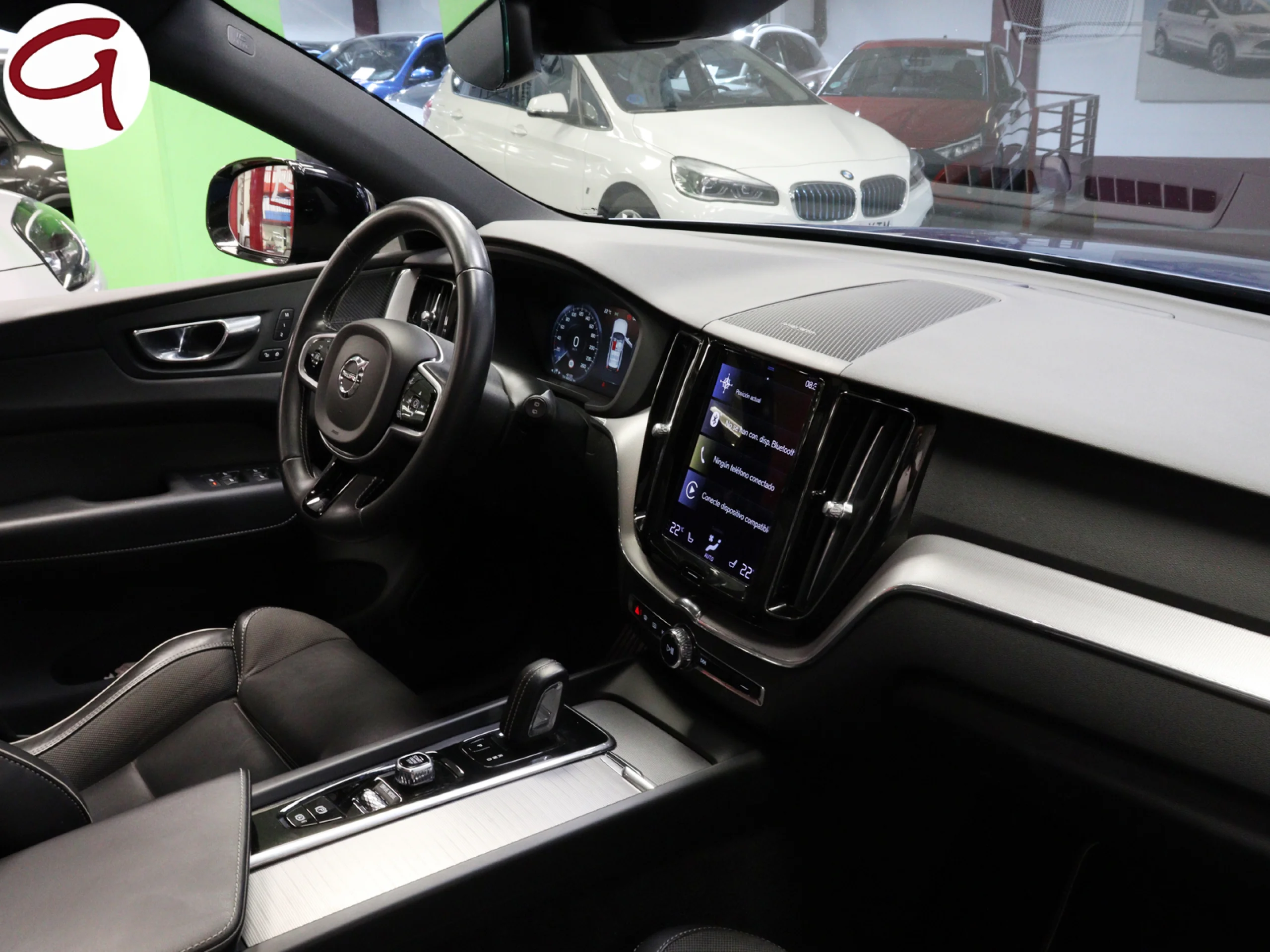 Volvo XC60 T6 Recharge R-Design AWD Auto 250 kW (340 CV) - Foto 6