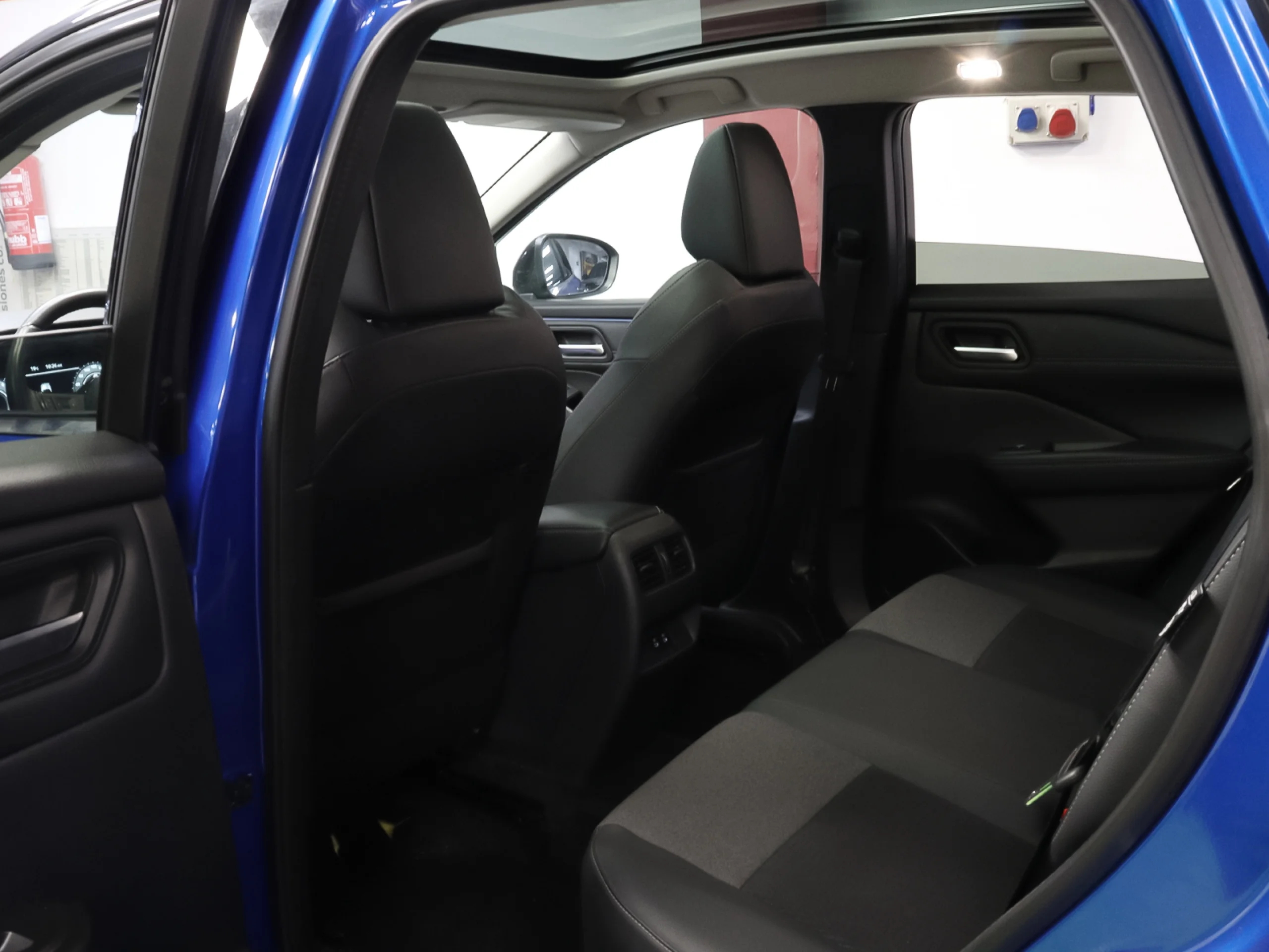 Nissan Qashqai DIG-T 140 N-Connecta 103 kW (140 CV) - Foto 8