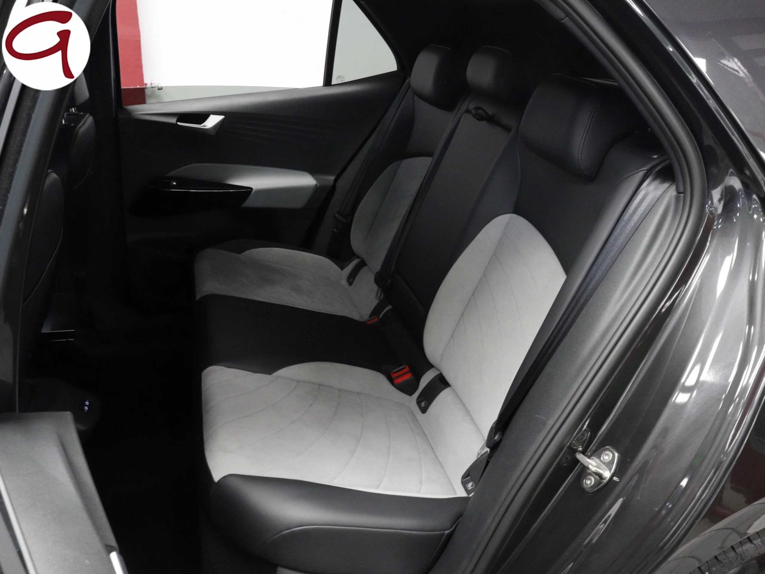 Volkswagen ID.3 Pro Automático 150 kW (204 CV) - Foto 6