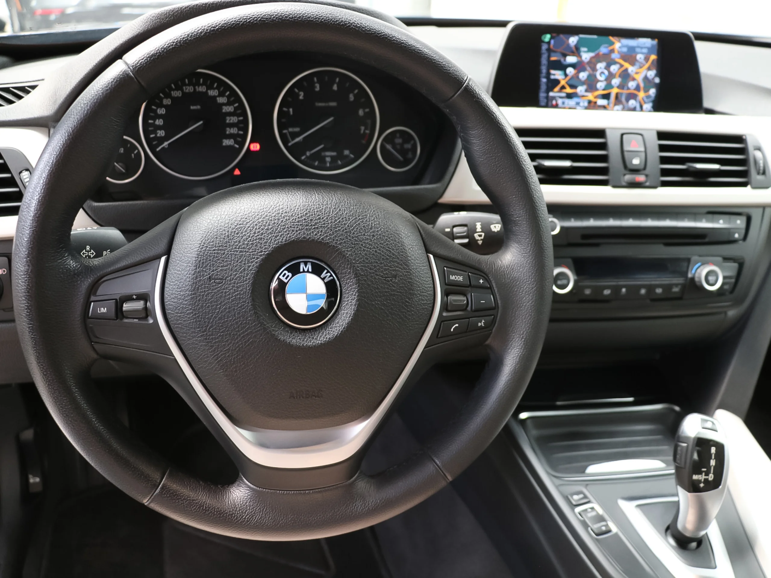 BMW Serie 4 420i Cabrio 135 kW (184 CV) - Foto 13