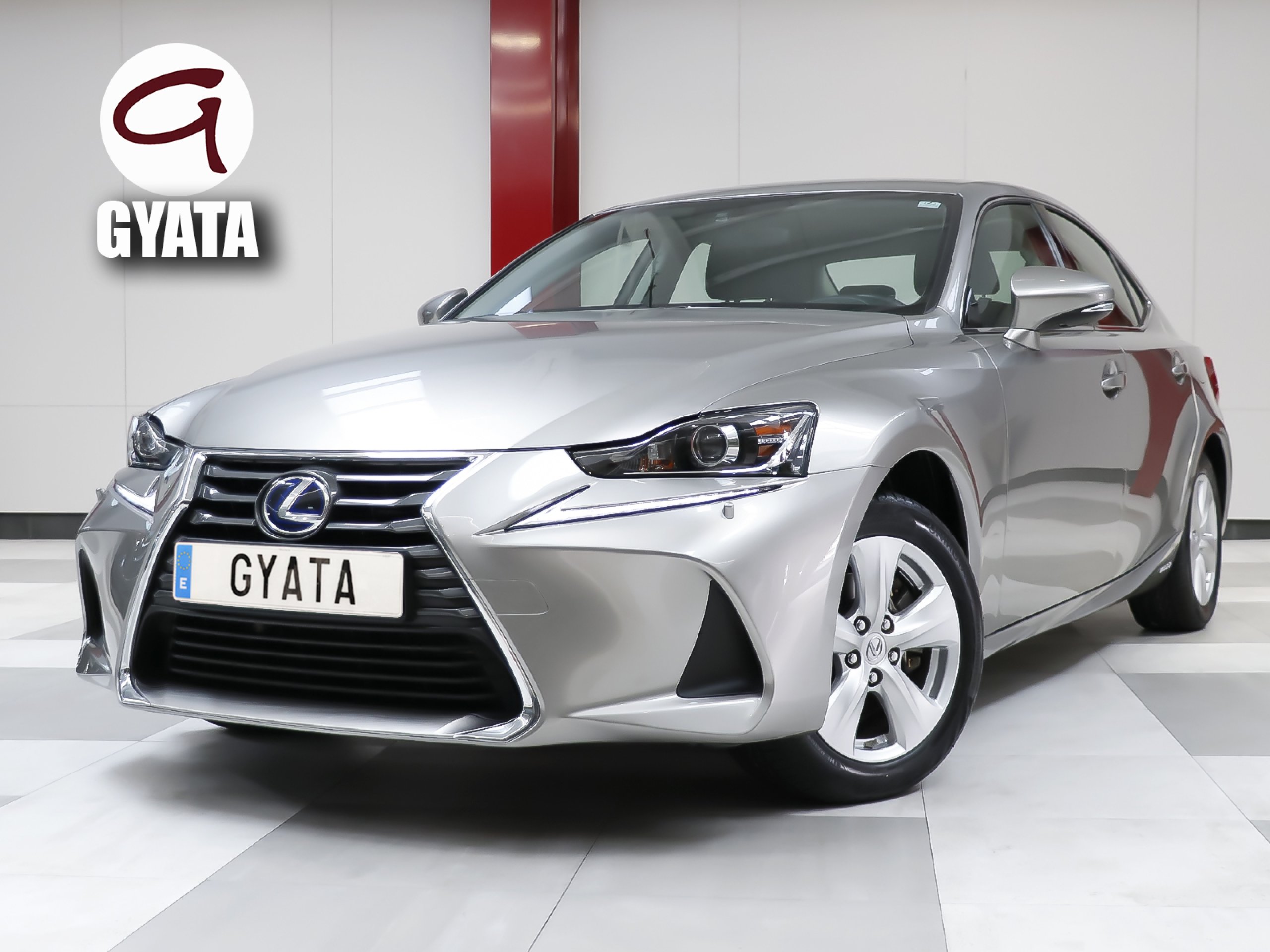 Lexus IS 300h Business 164 kW (223 CV) - Foto 1