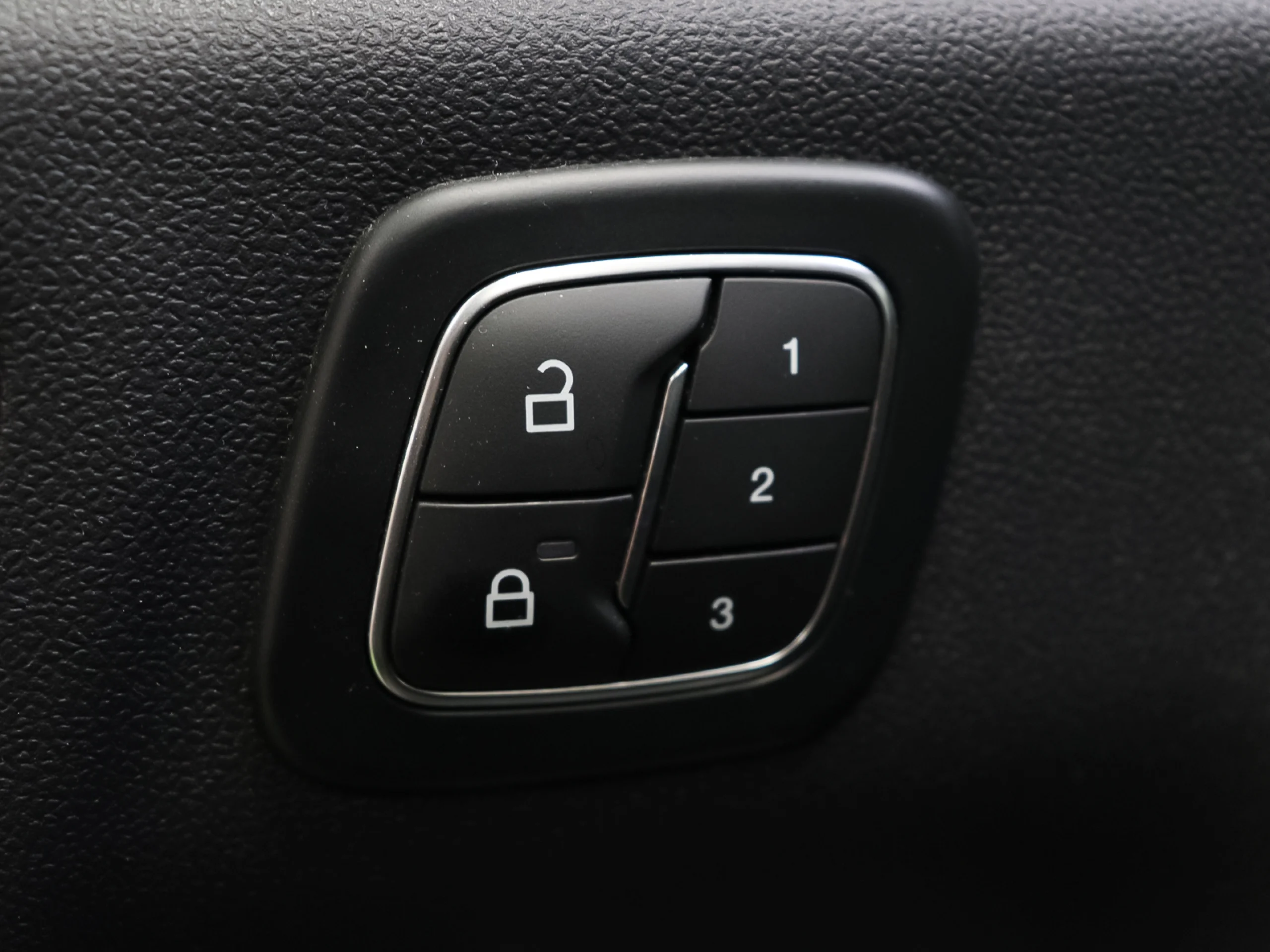 Ford Kuga 2.5 Duratec PHEV ST-Line X Auto 178 kW (243 CV) - Foto 8