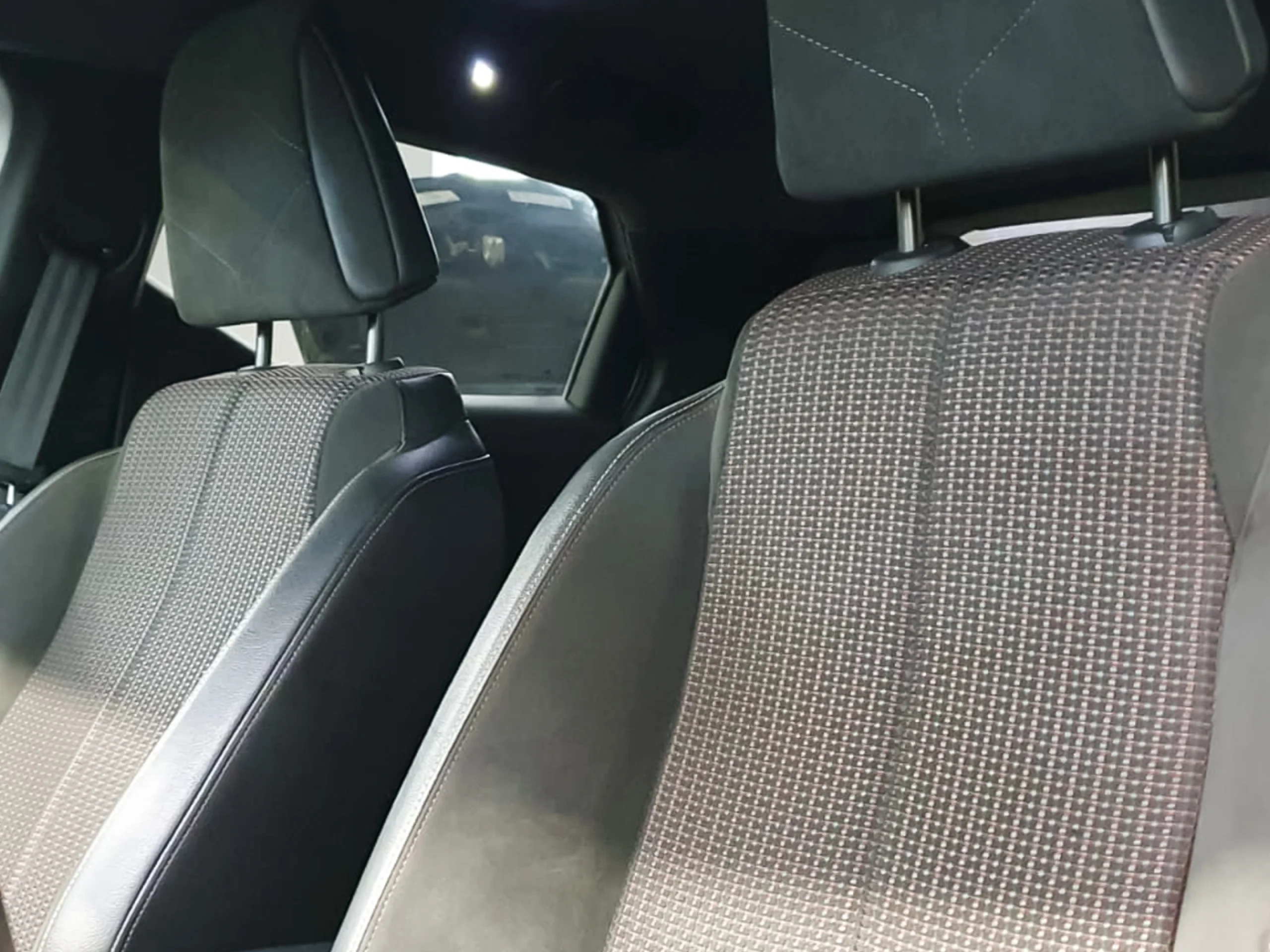 DS DS3 Crossback Performance Line PureTech Auto 96 kW (130 CV) - Foto 7