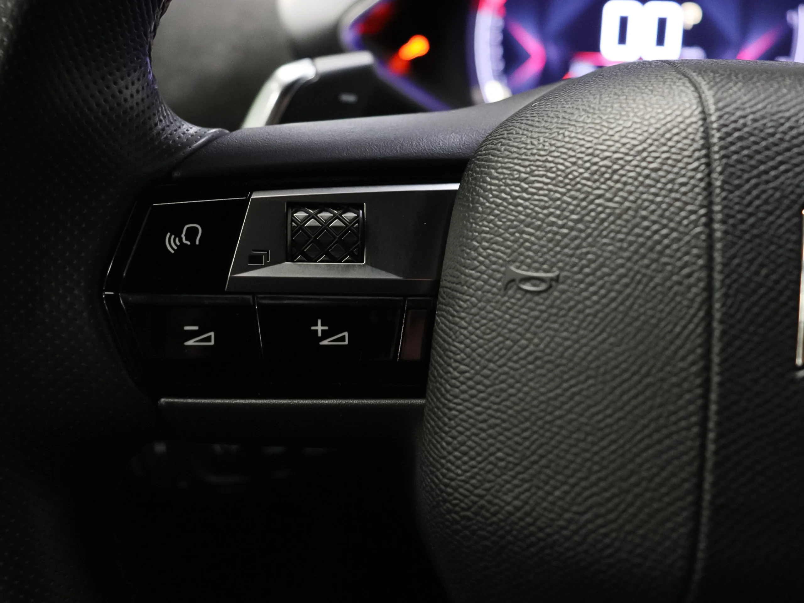 DS DS3 Crossback Performance Line PureTech Auto 96 kW (130 CV) - Foto 5