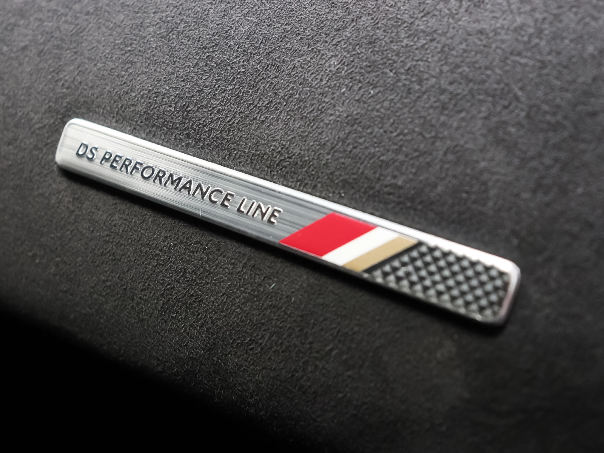 DS DS3 Crossback Performance Line PureTech Auto 96 kW (130 CV) - Foto 21