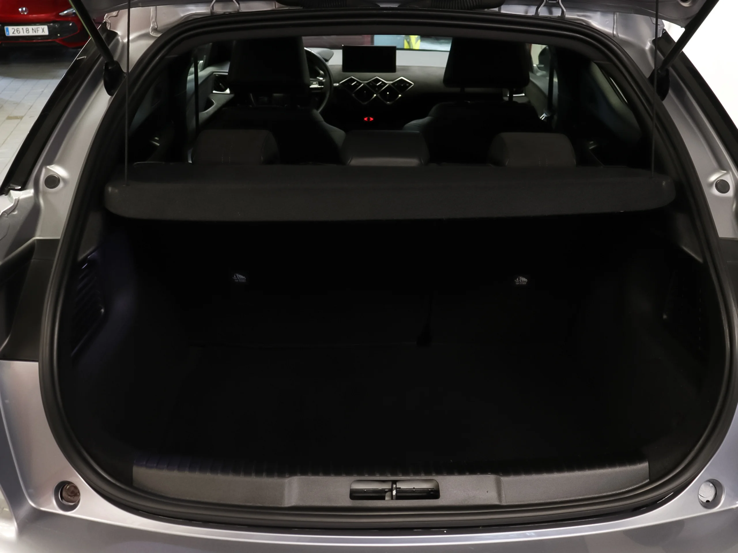 DS DS3 Crossback Performance Line PureTech Auto 96 kW (130 CV) - Foto 28