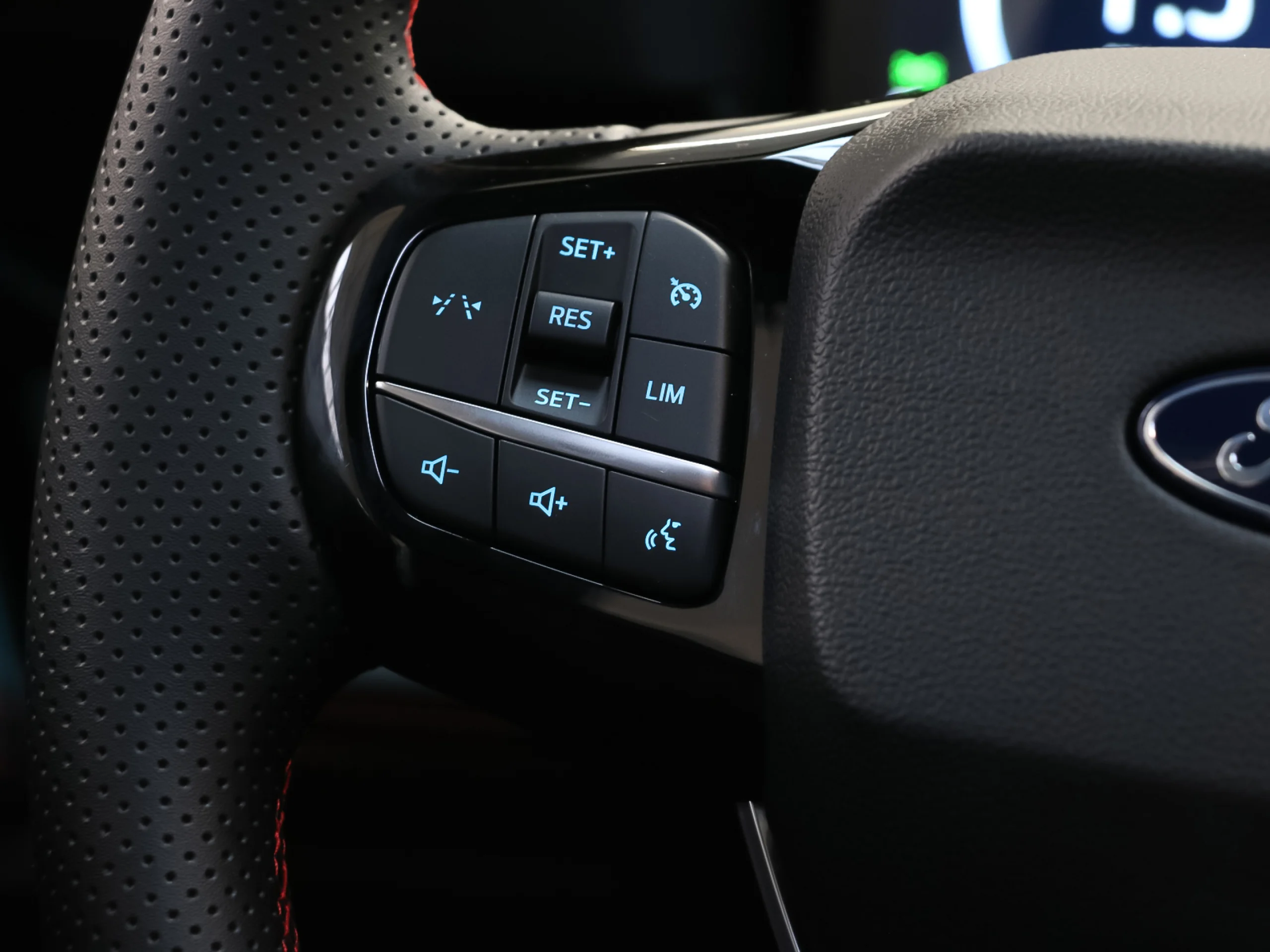 Ford Puma 1.0 EcoBoost MHEV ST-Line Auto 92 kW (125 CV) - Foto 34